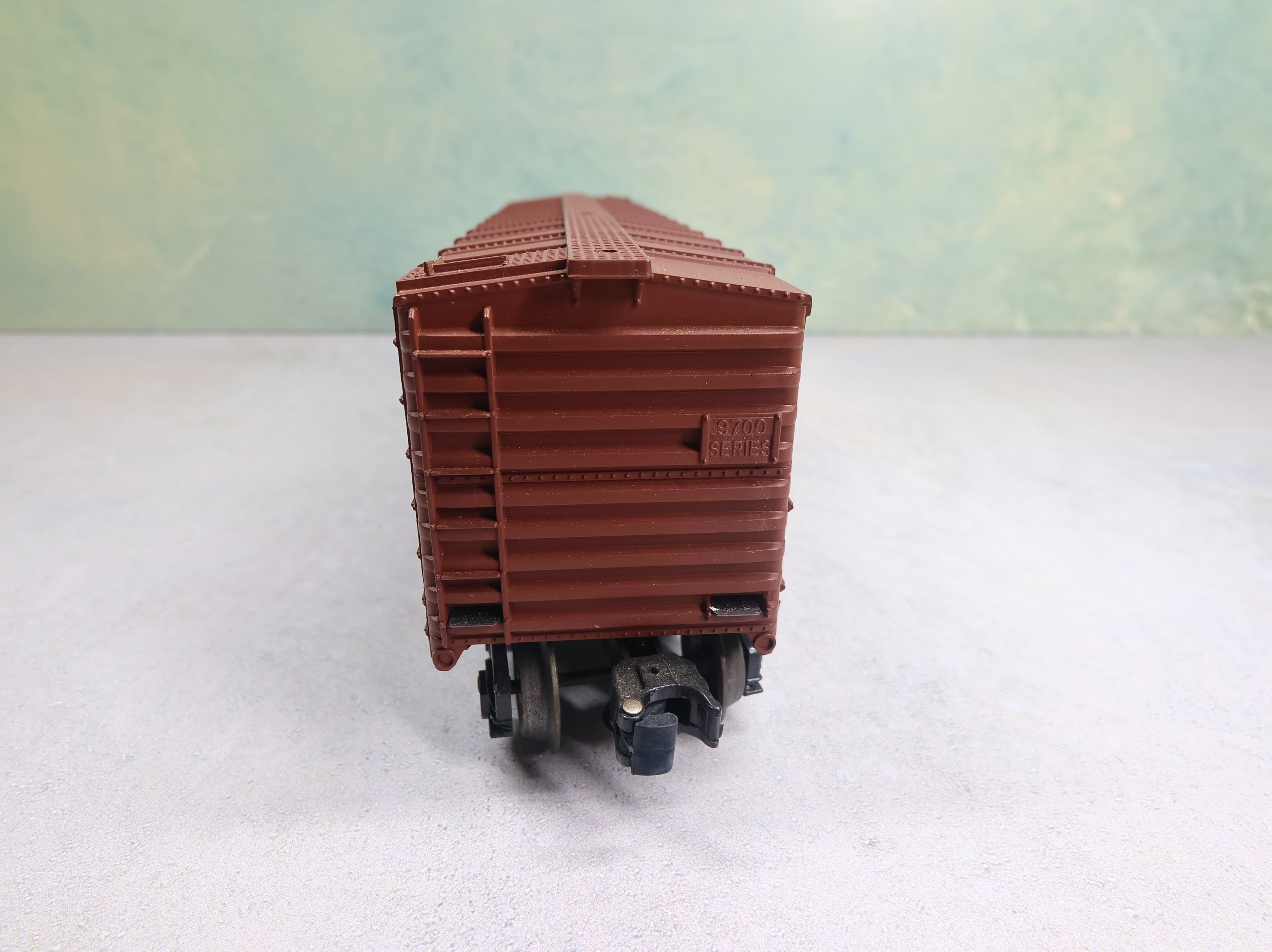 USED Lionel O Box Car Union Pacific UP #9755