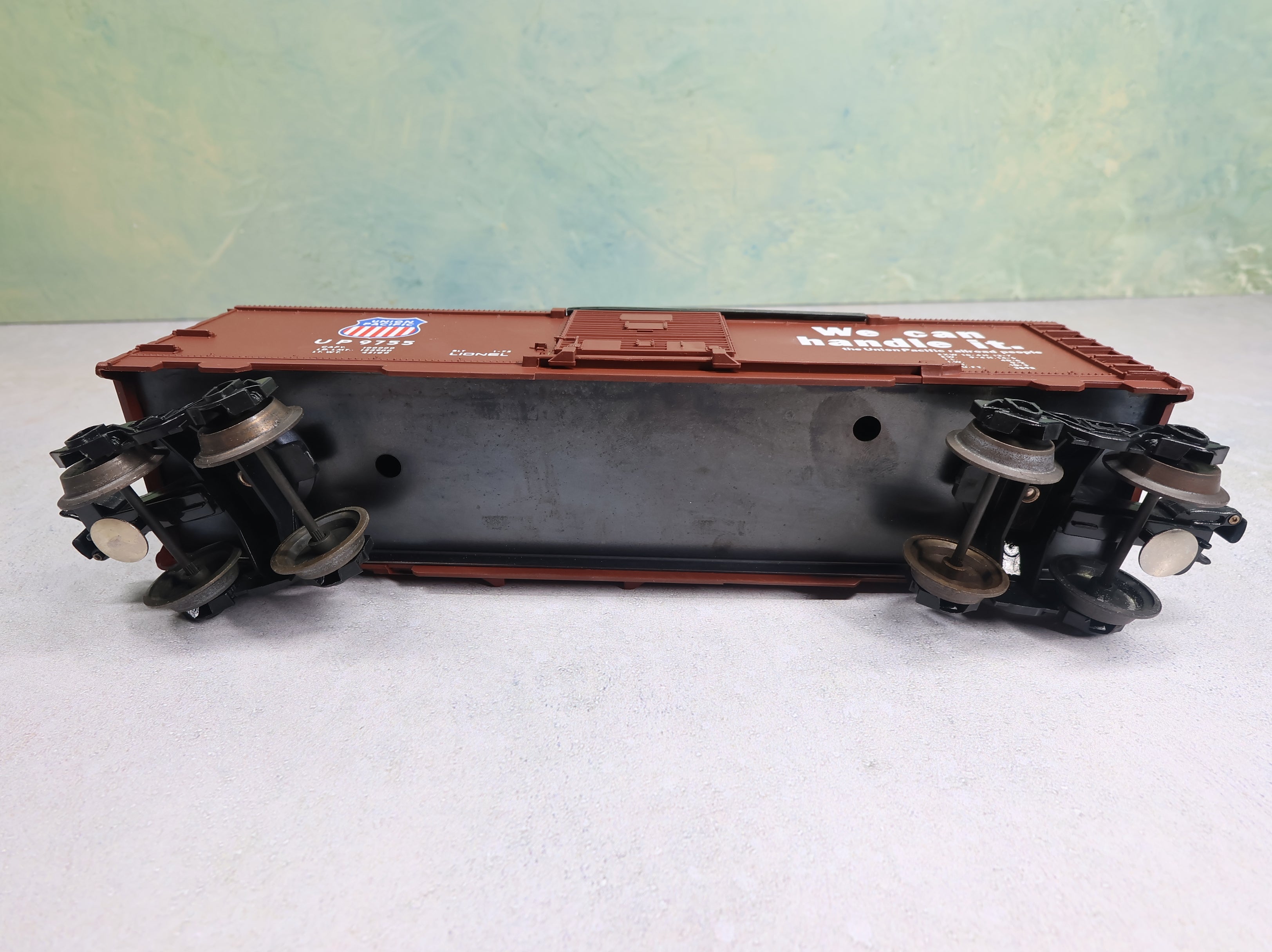 USED Lionel O Box Car Union Pacific UP #9755