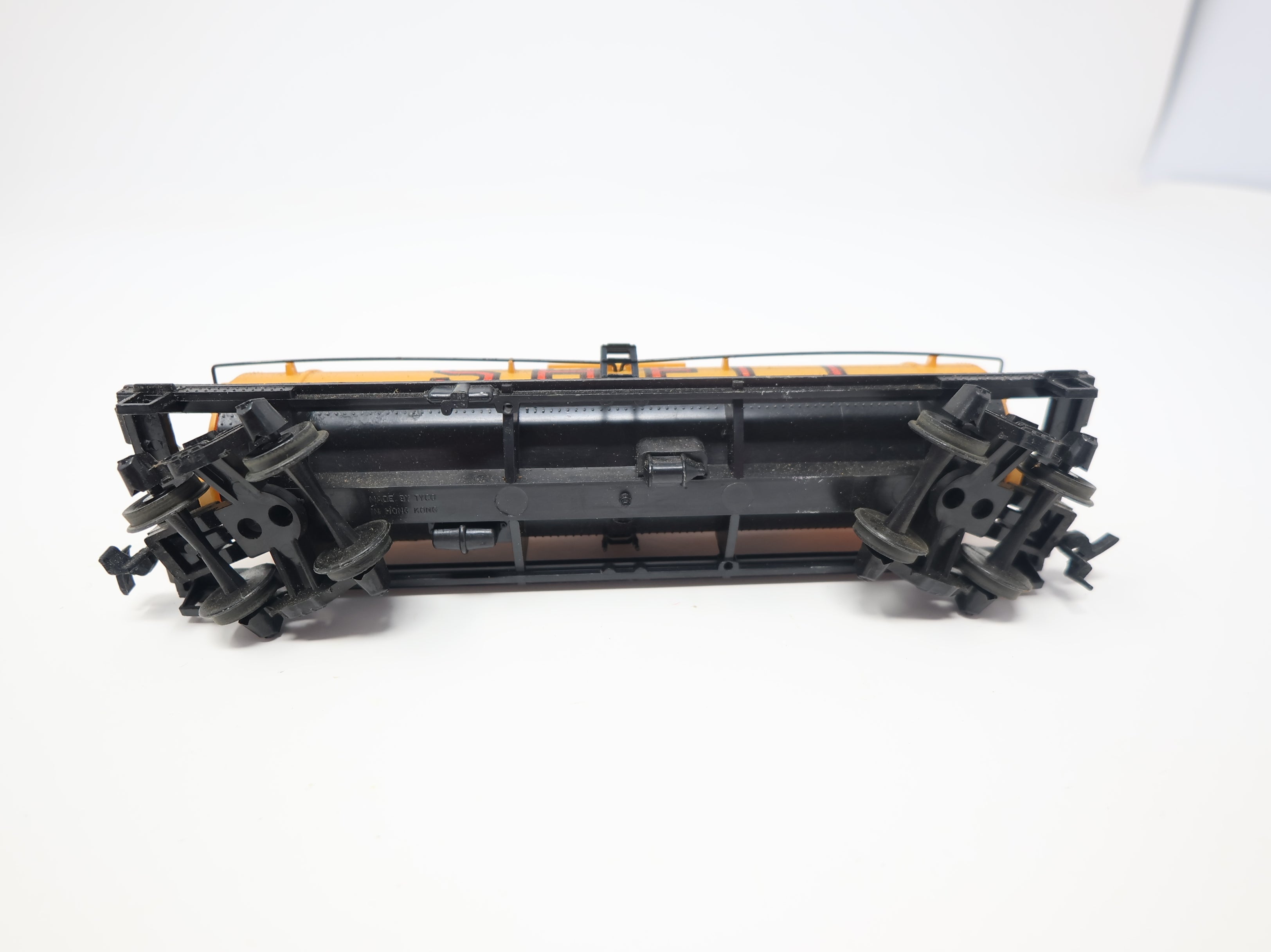 USED Tyco HO Scale Single Dome Tank Car Shell