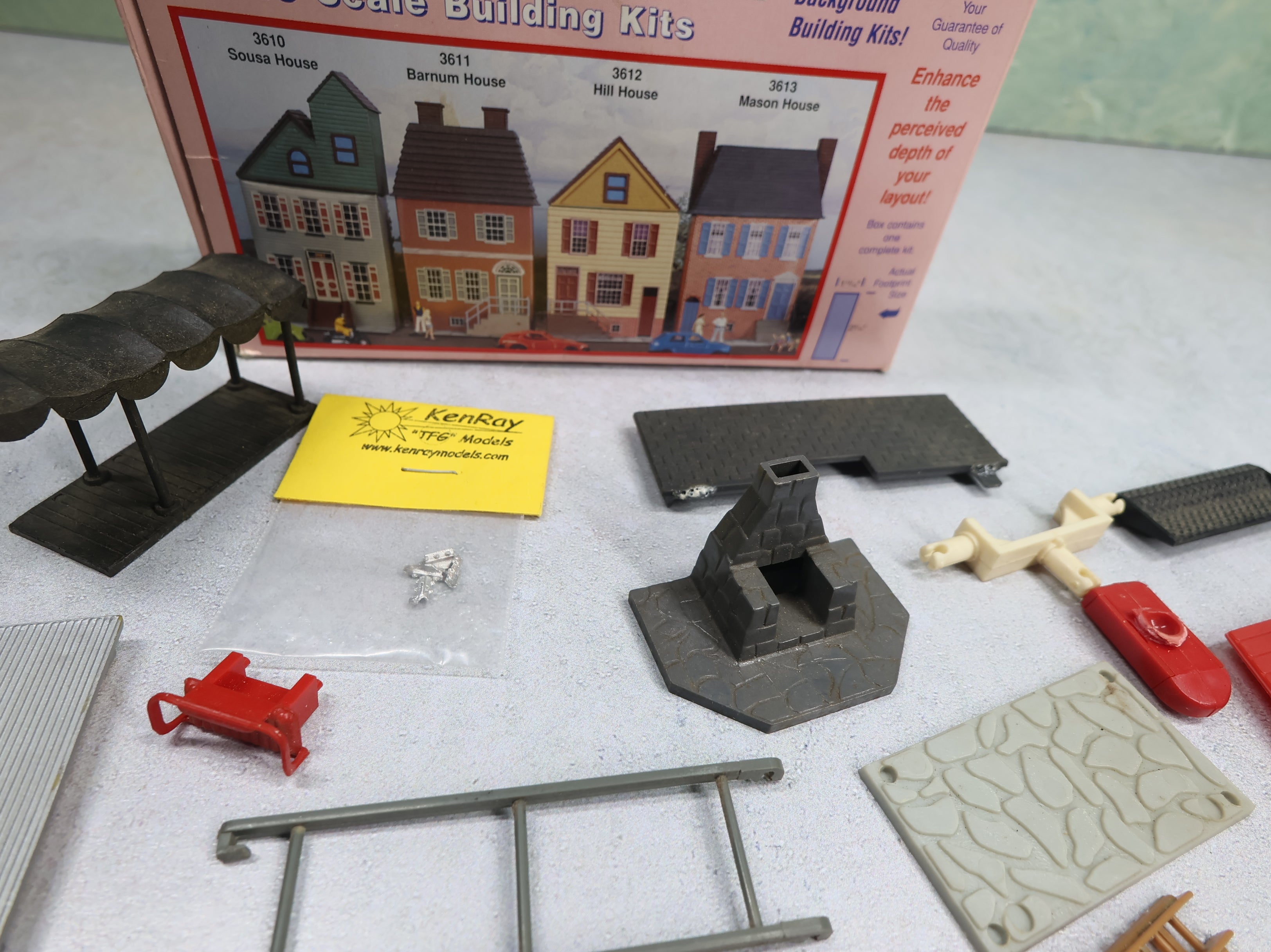 USED HO Scale Building Parts & More!