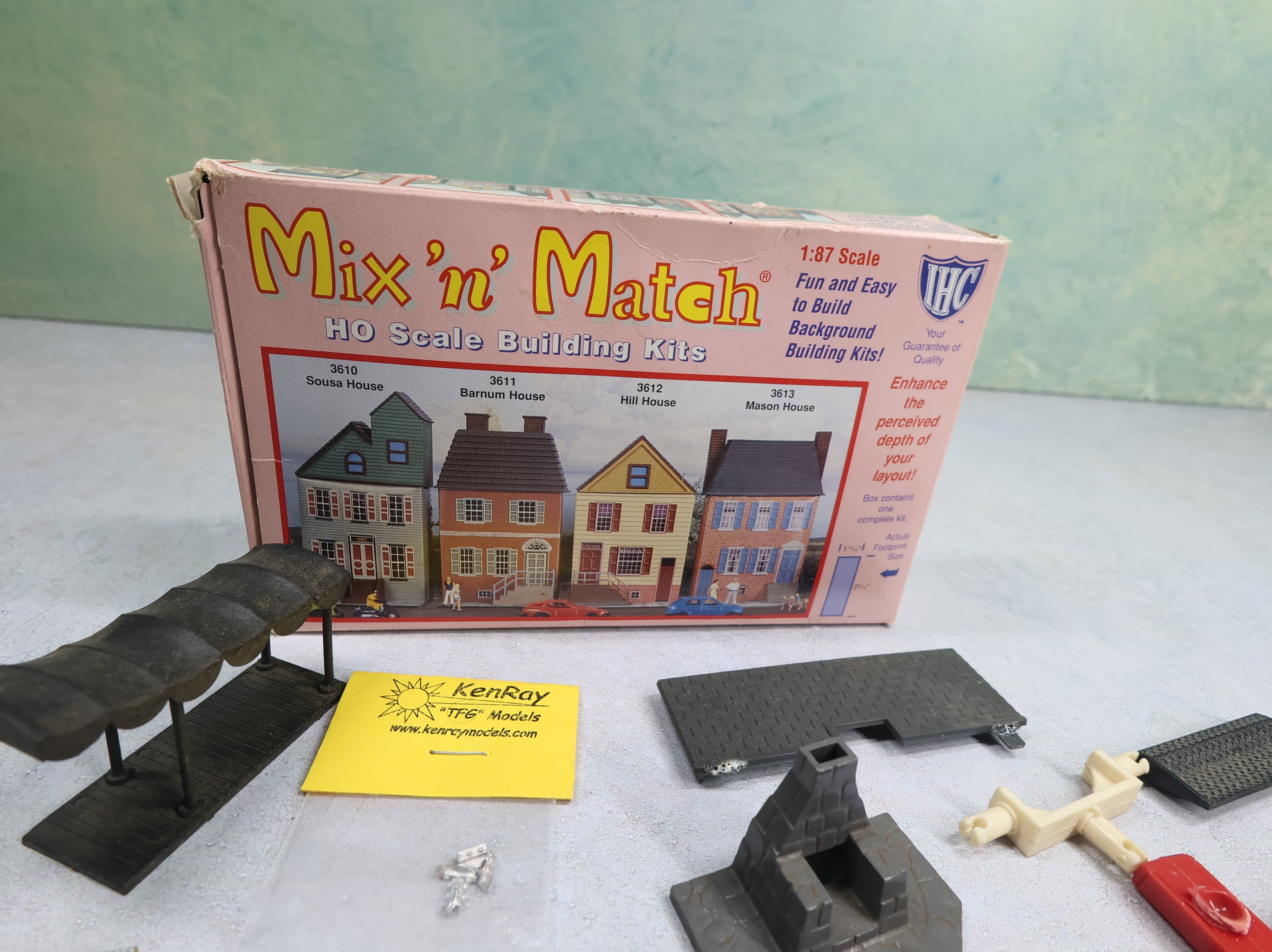 USED HO Scale Building Parts & More!
