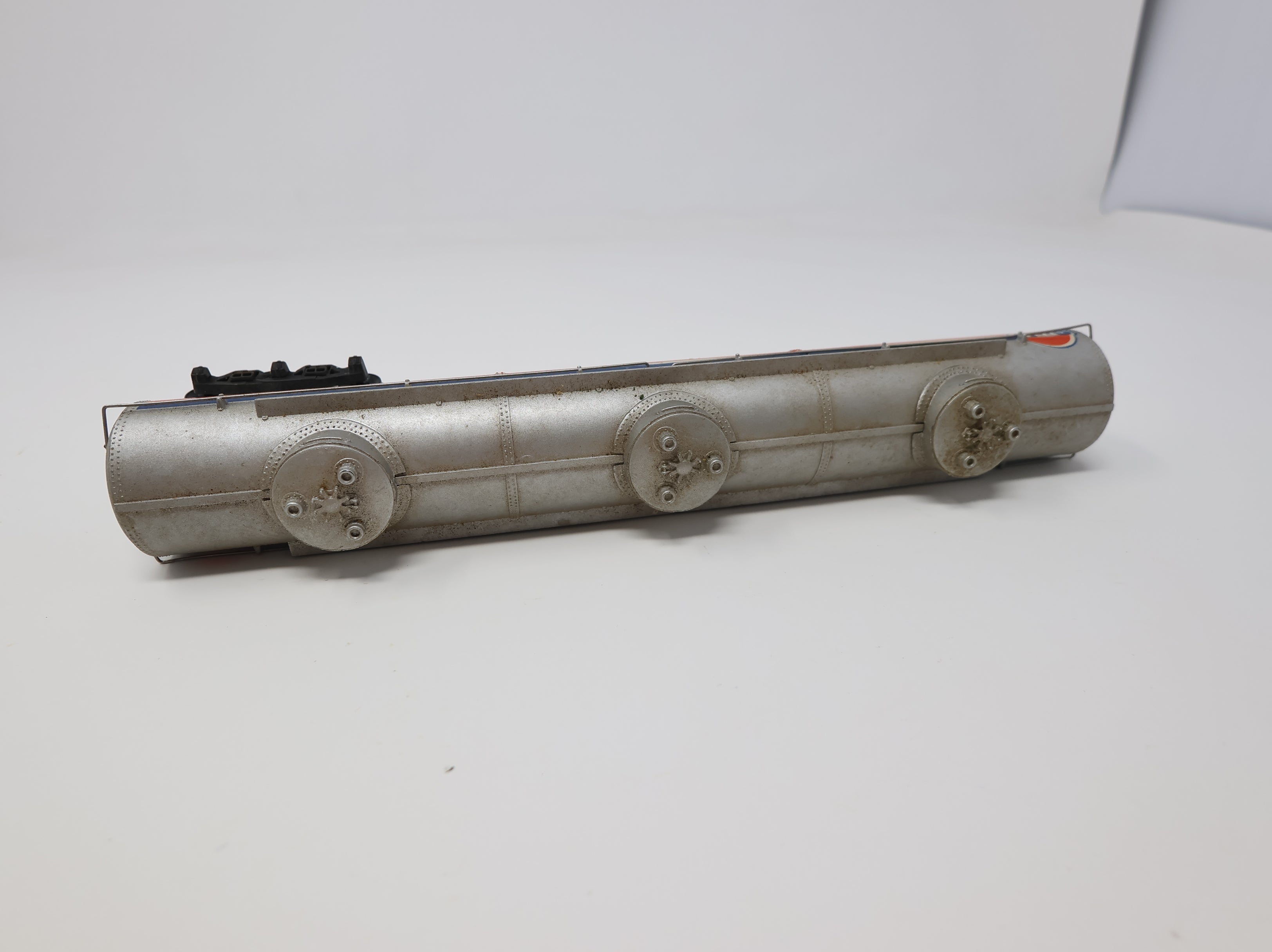 USED Tyco HO Scale Large Triple Dome Tank Car Gulf OSKX #829