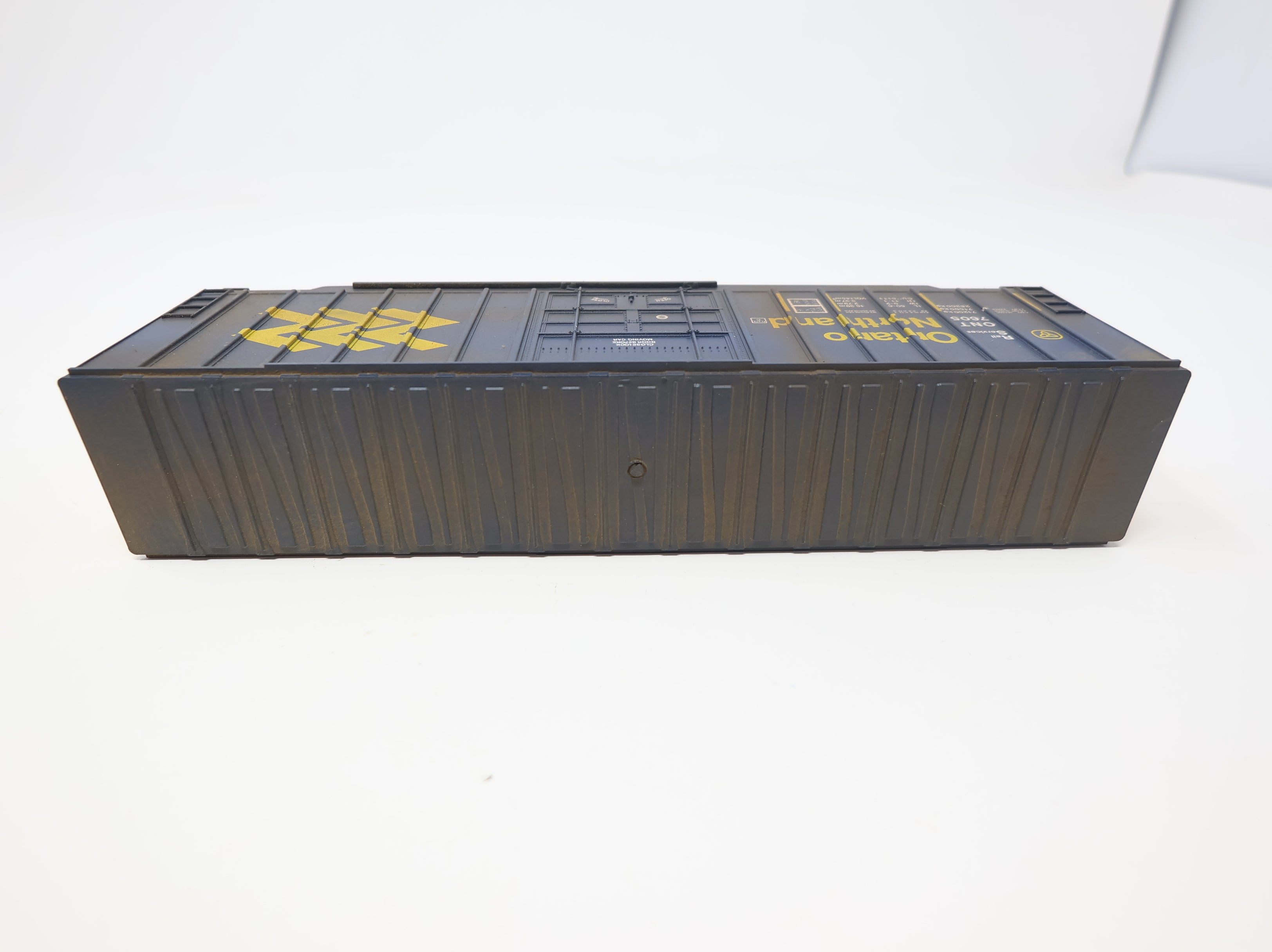 USED Roundhouse HO Scale 50' Box Car Ontario Northland ONT #7605 Weathered