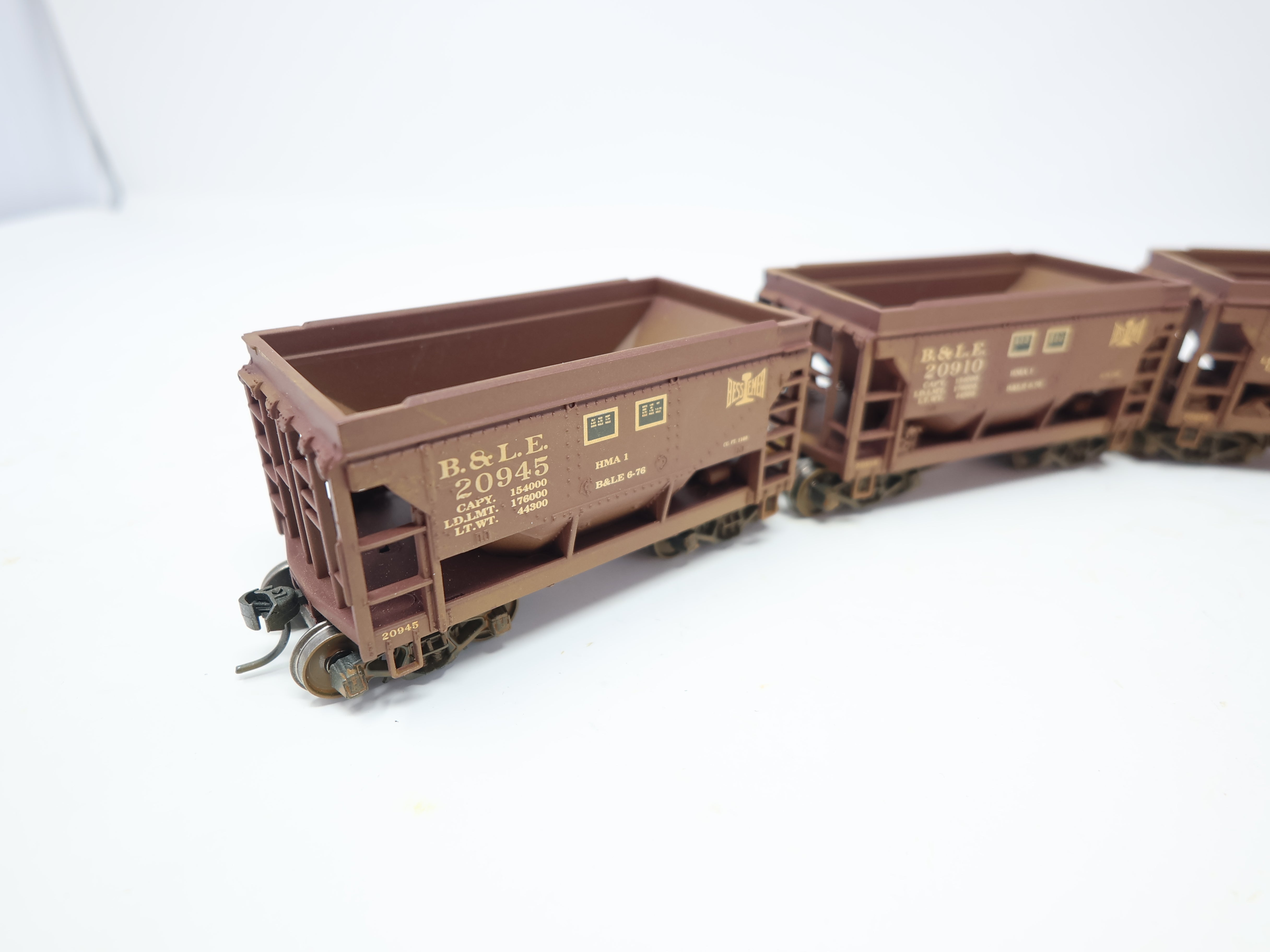 USED HO Scale, 4 Ore Cars, Bessemer & Lake Erie B&LE , Weathered Set 6
