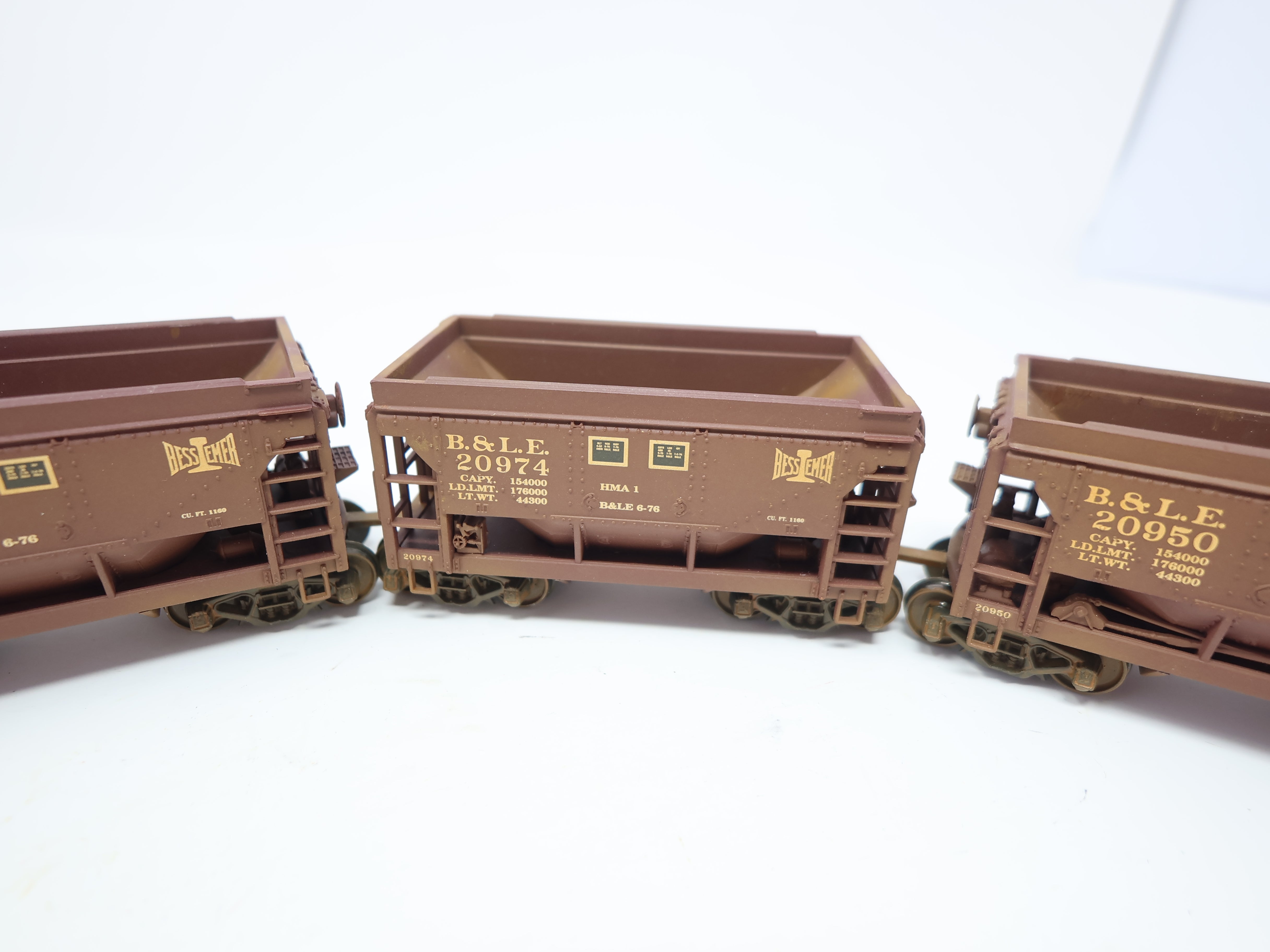 USED HO Scale, 4 Ore Cars, Bessemer & Lake Erie B&LE , Weathered Set 7