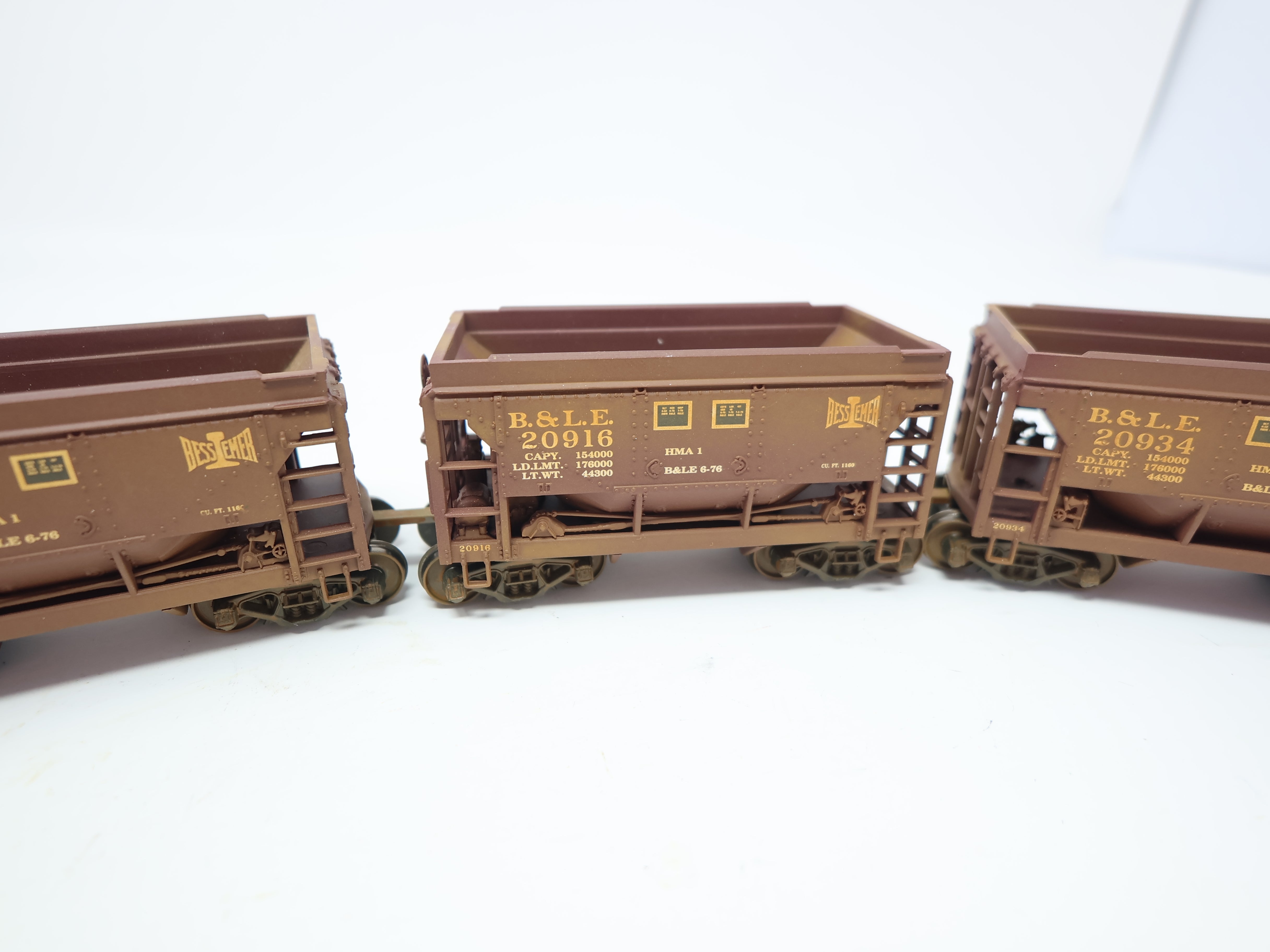 USED HO Scale, 4 Ore Cars, Bessemer & Lake Erie B&LE , Weathered Set 7