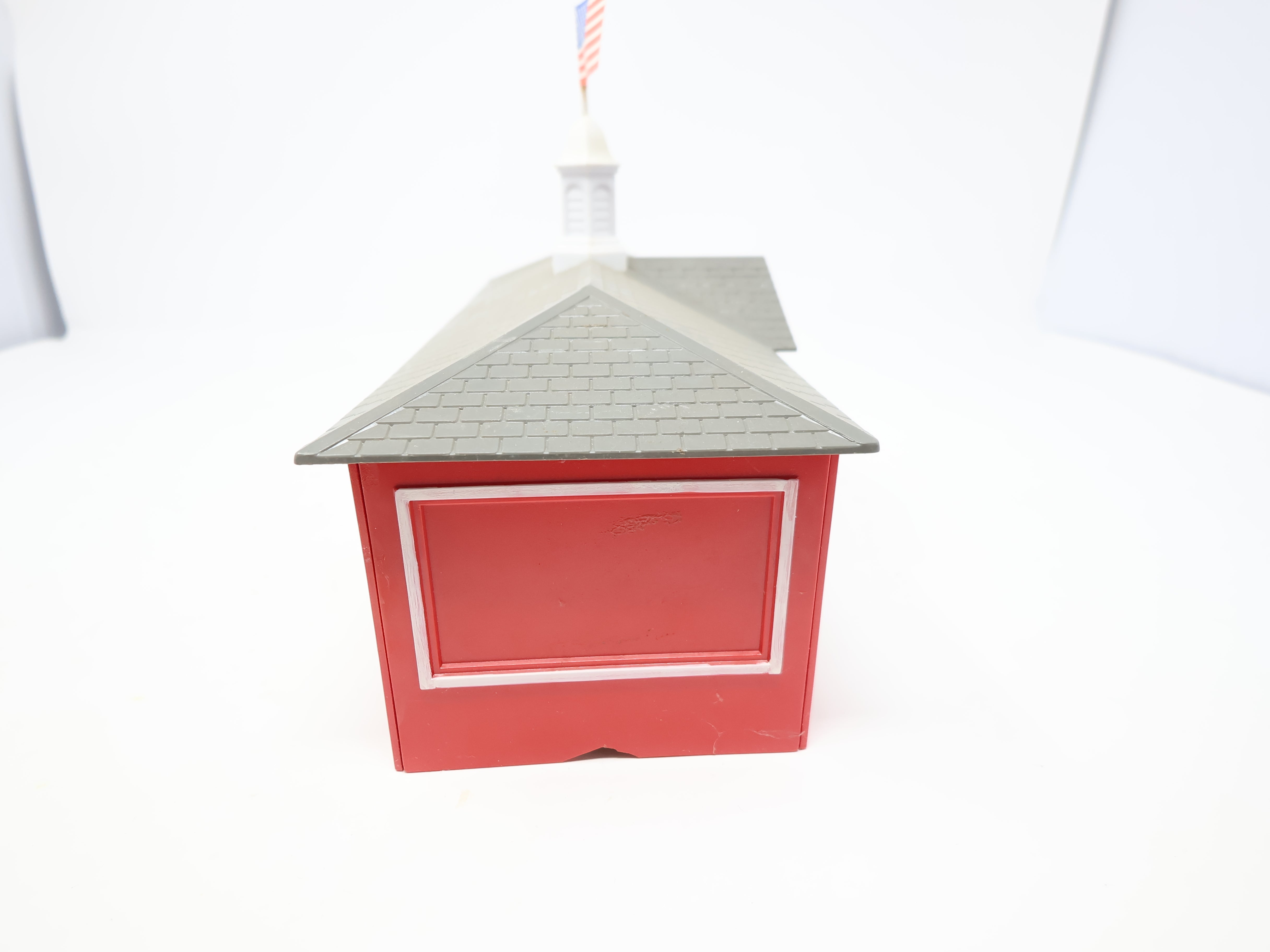 USED Bachmann Plasticville O, Red School House