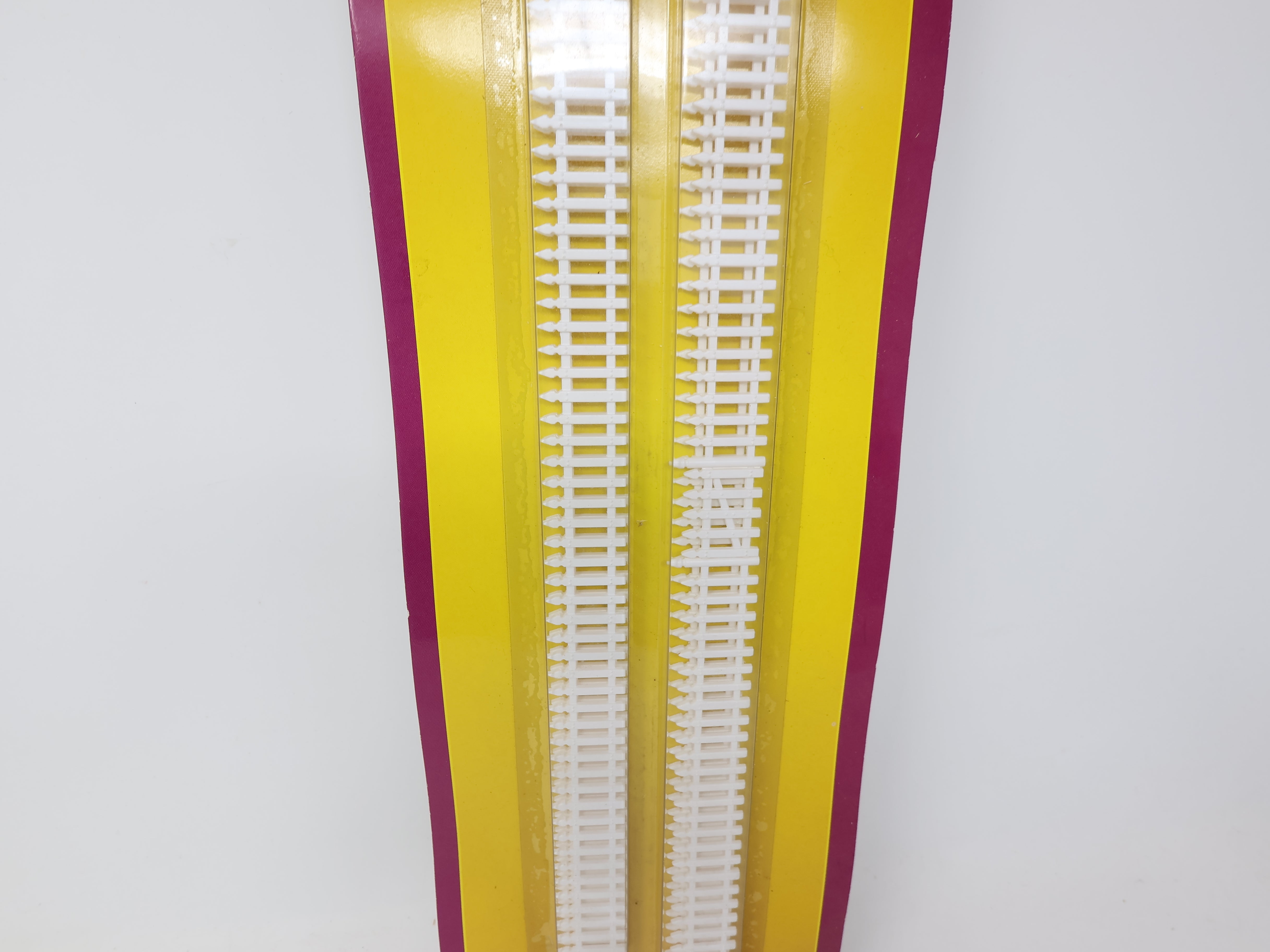 MTH Rail King 30-50002 O, 4 Piece Fence Set (Sealed)