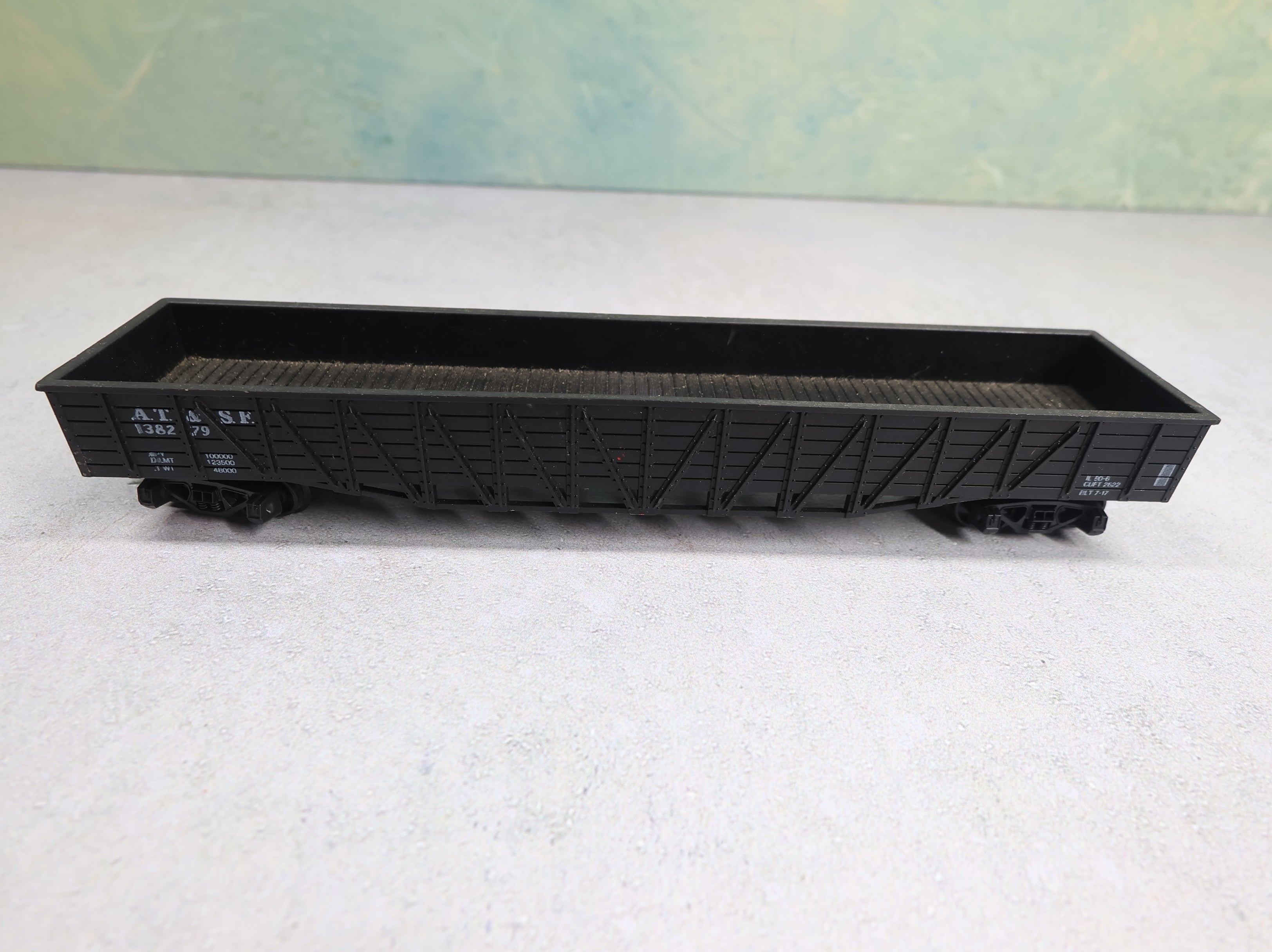 USED ROCO HO Scale 50' Wooden Gondola Santa Fe ATSF #138279