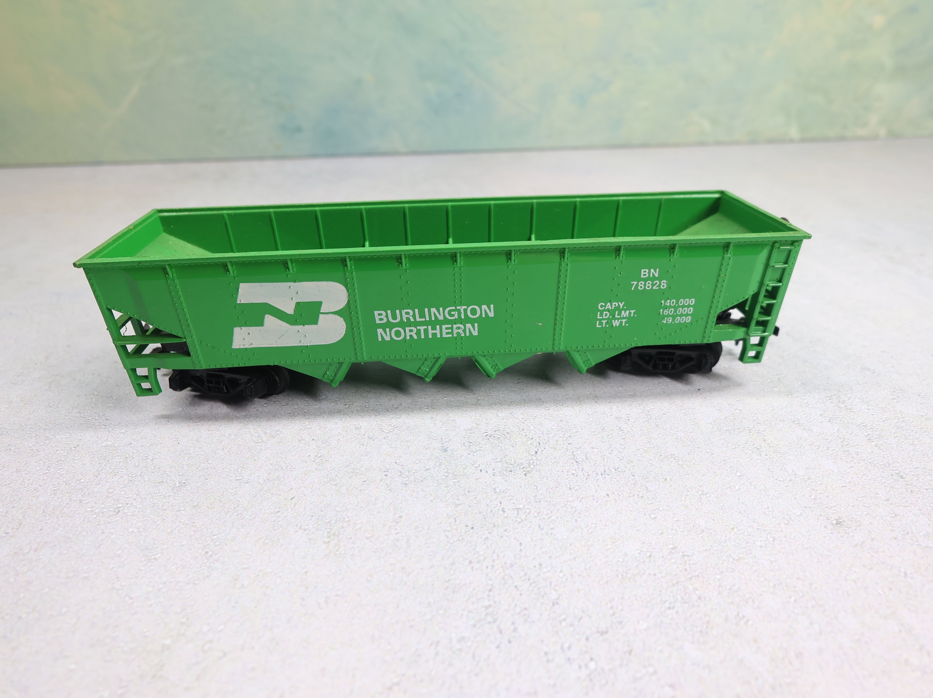 USED Tyco HO Scale Quad Hopper Burlington Northern BN #78828