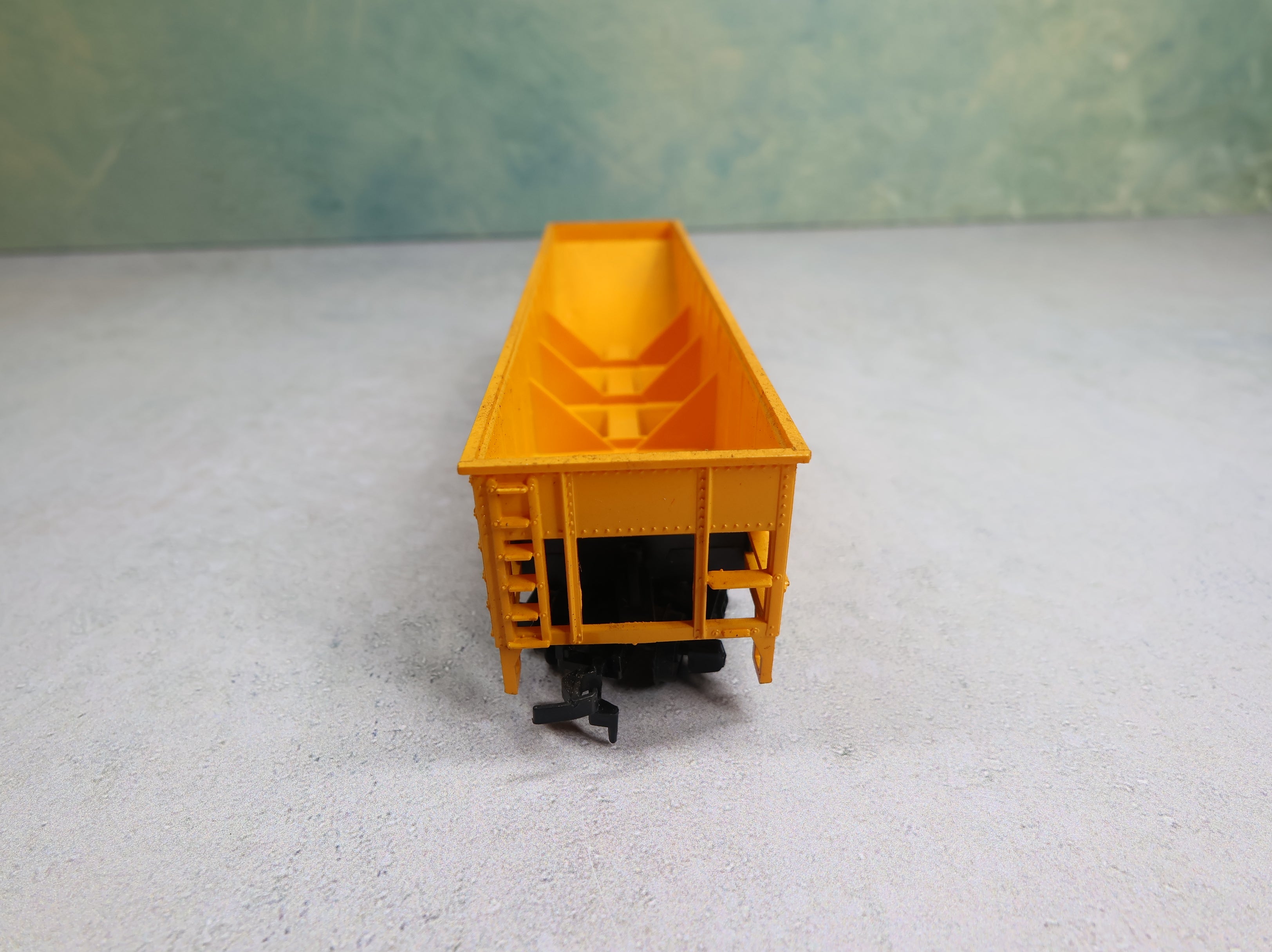 USED Tyco HO Scale Quad Hopper Union Pacific UP #62040