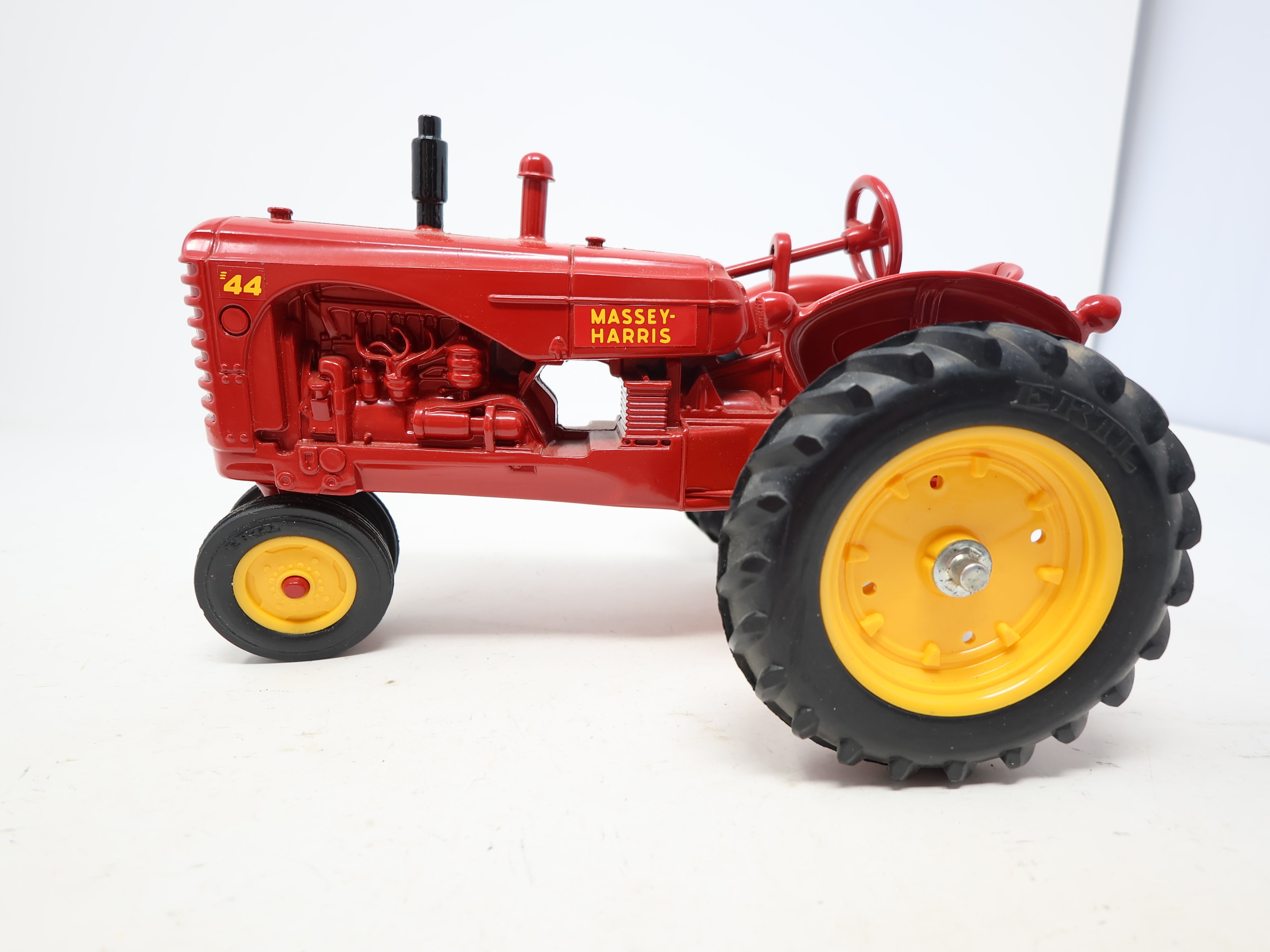 USED ERTL , 1:16 Scale Die-Cast Massey-Harris 44 Tractor (Red)