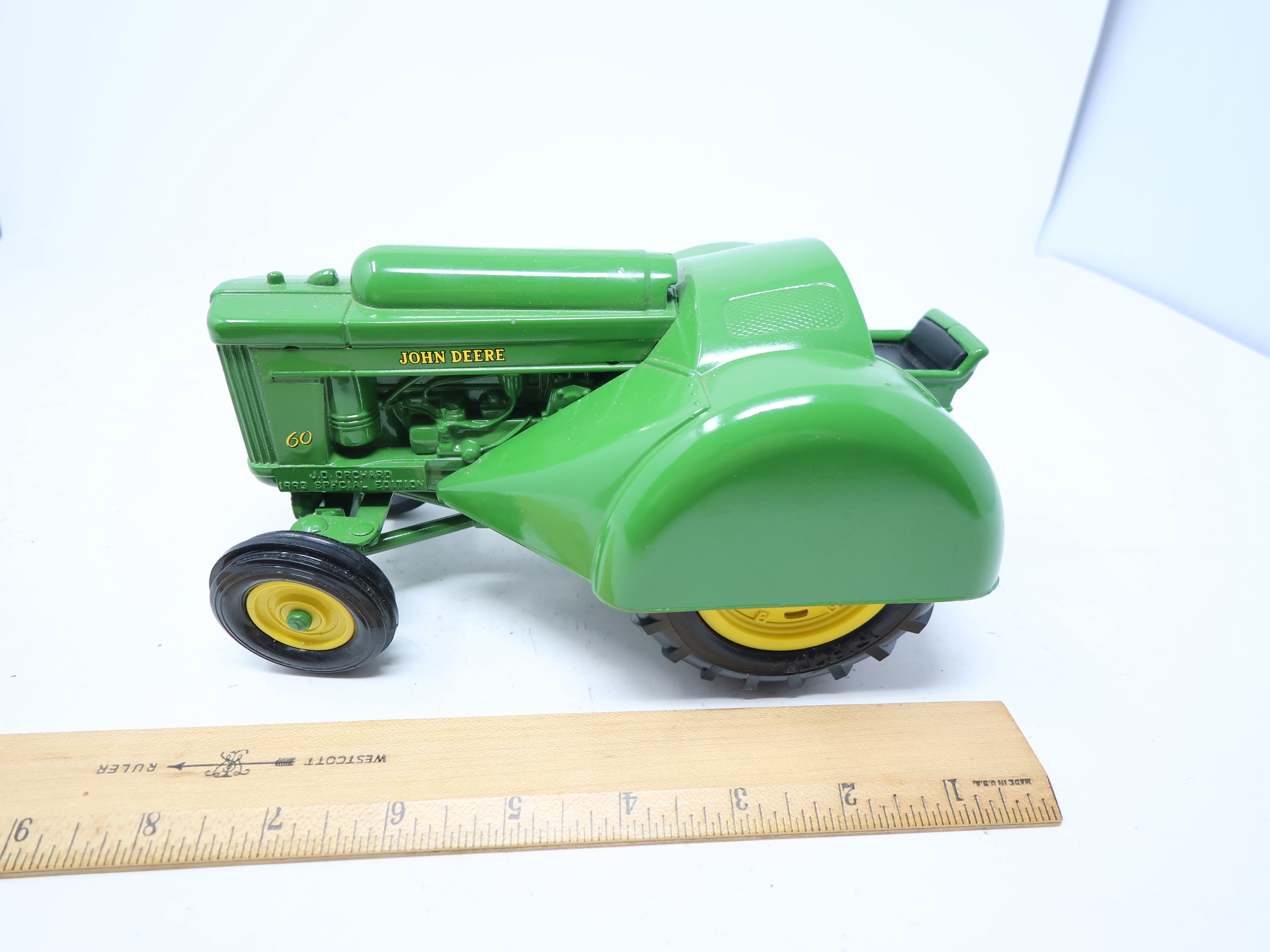 USED ERTL , 1:16 Scale Die-Cast John Deere 1953 Model 60 Orchard Tractor (Green)