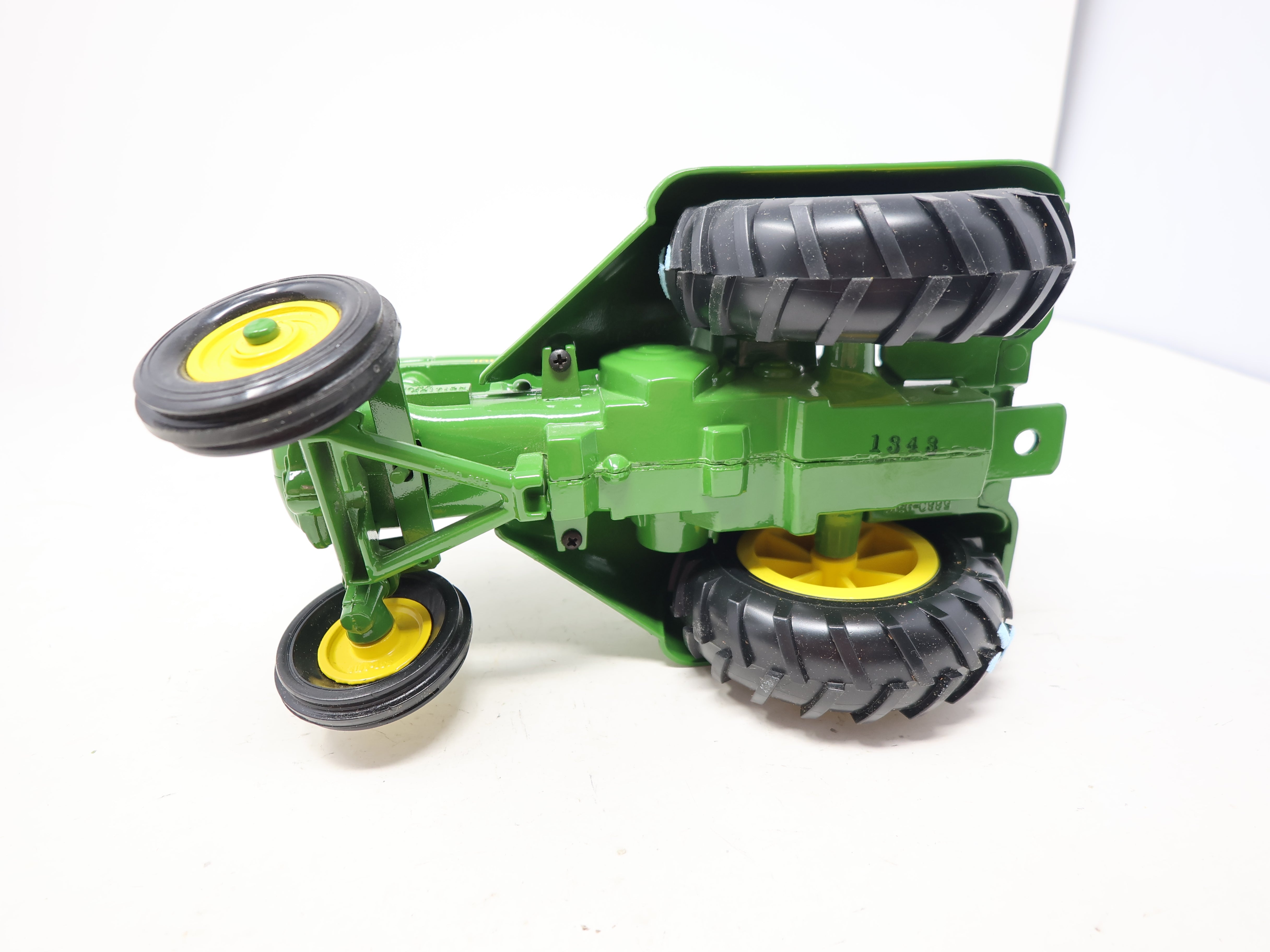 USED ERTL , 1:16 Scale Die-Cast John Deere 1953 Model 60 Orchard Tractor (Green)