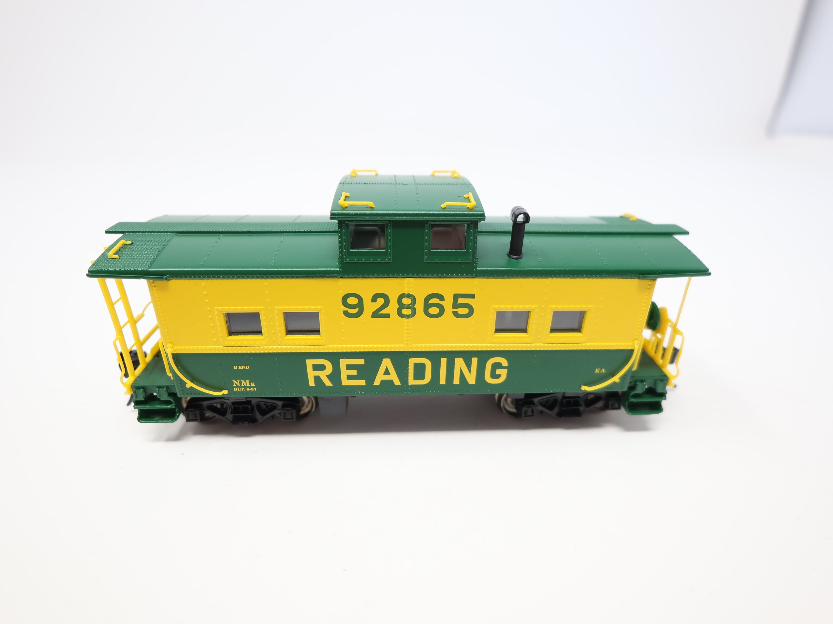 USED Life-Like 8536 HO Scale Center Cupola Steel Caboose Reading #92865 Proto2000