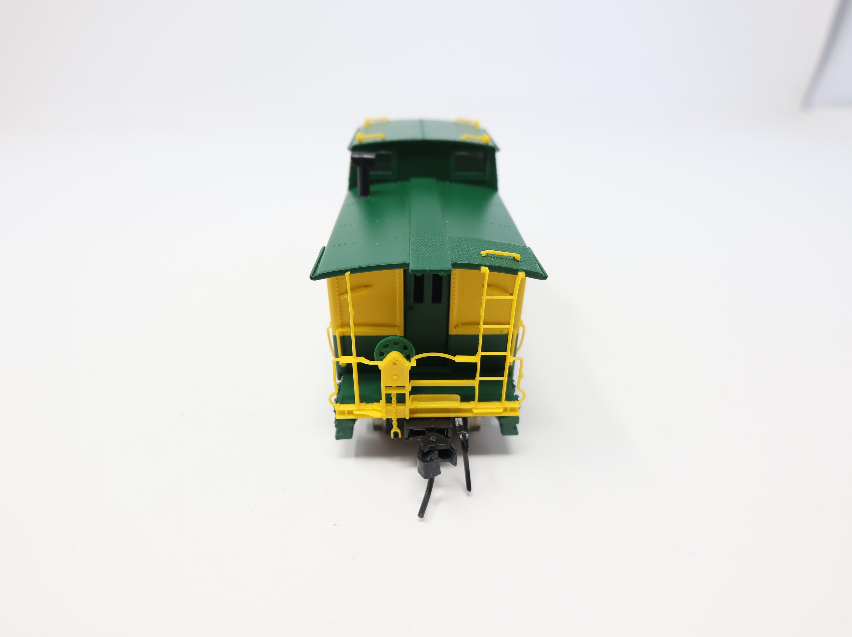 USED Life-Like 8536 HO Scale Center Cupola Steel Caboose Reading #92865 Proto2000