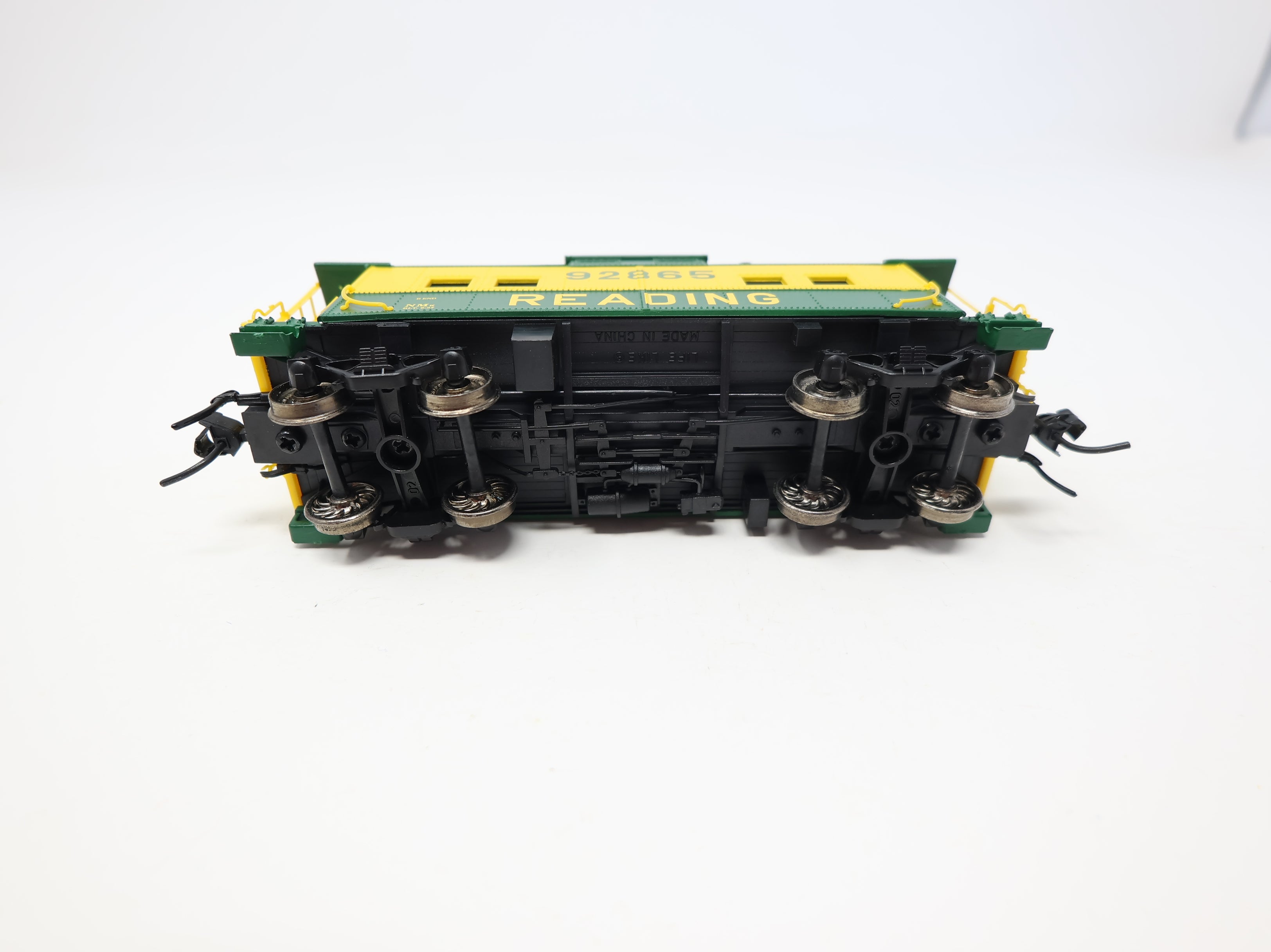 USED Life-Like 8536 HO Scale Center Cupola Steel Caboose Reading #92865 Proto2000