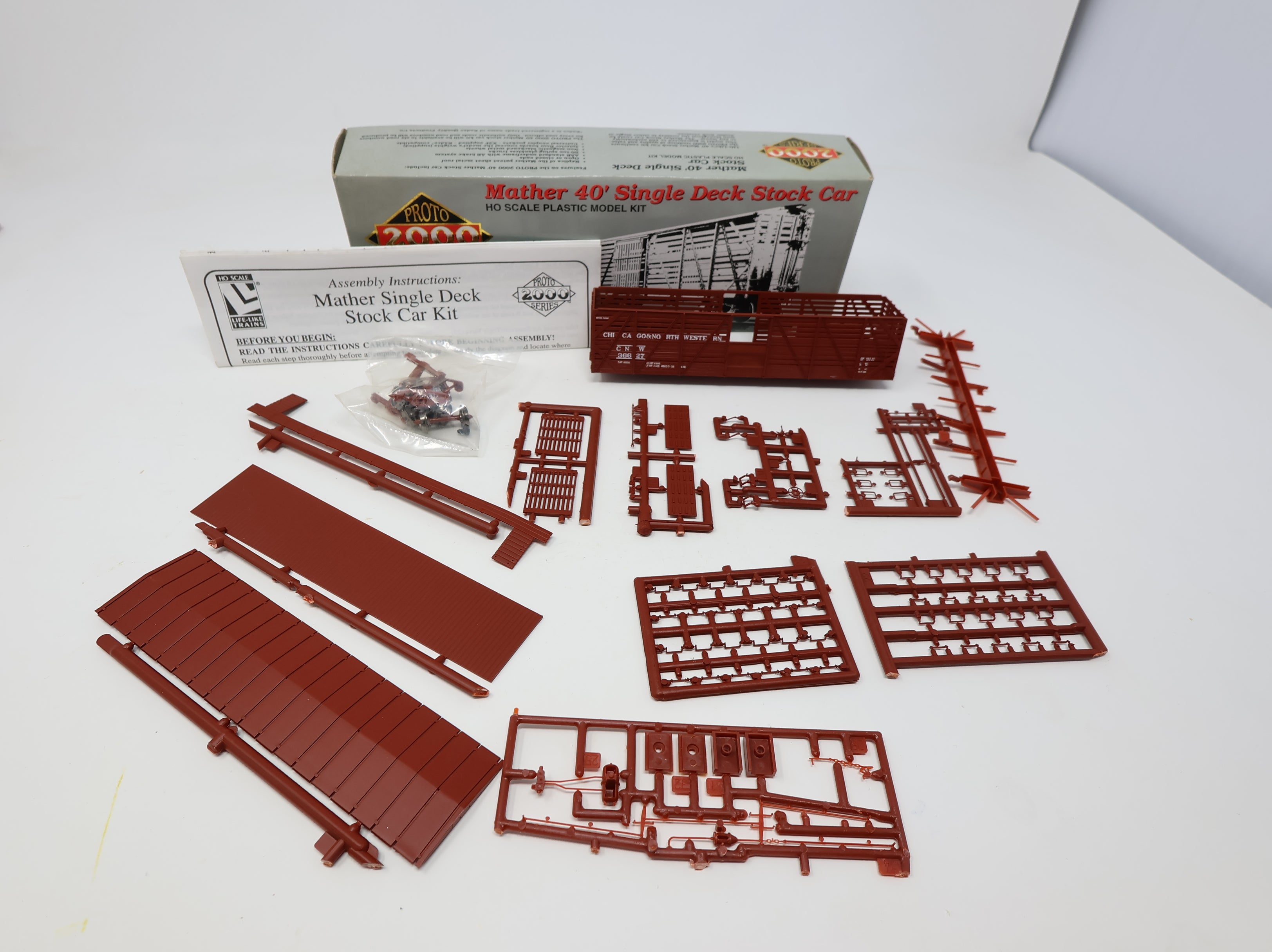 USED Life-Like HO Scale Mather 40' Single Deck Stock Car Chicago & North Western CNW #36627 Proto2000 KIT