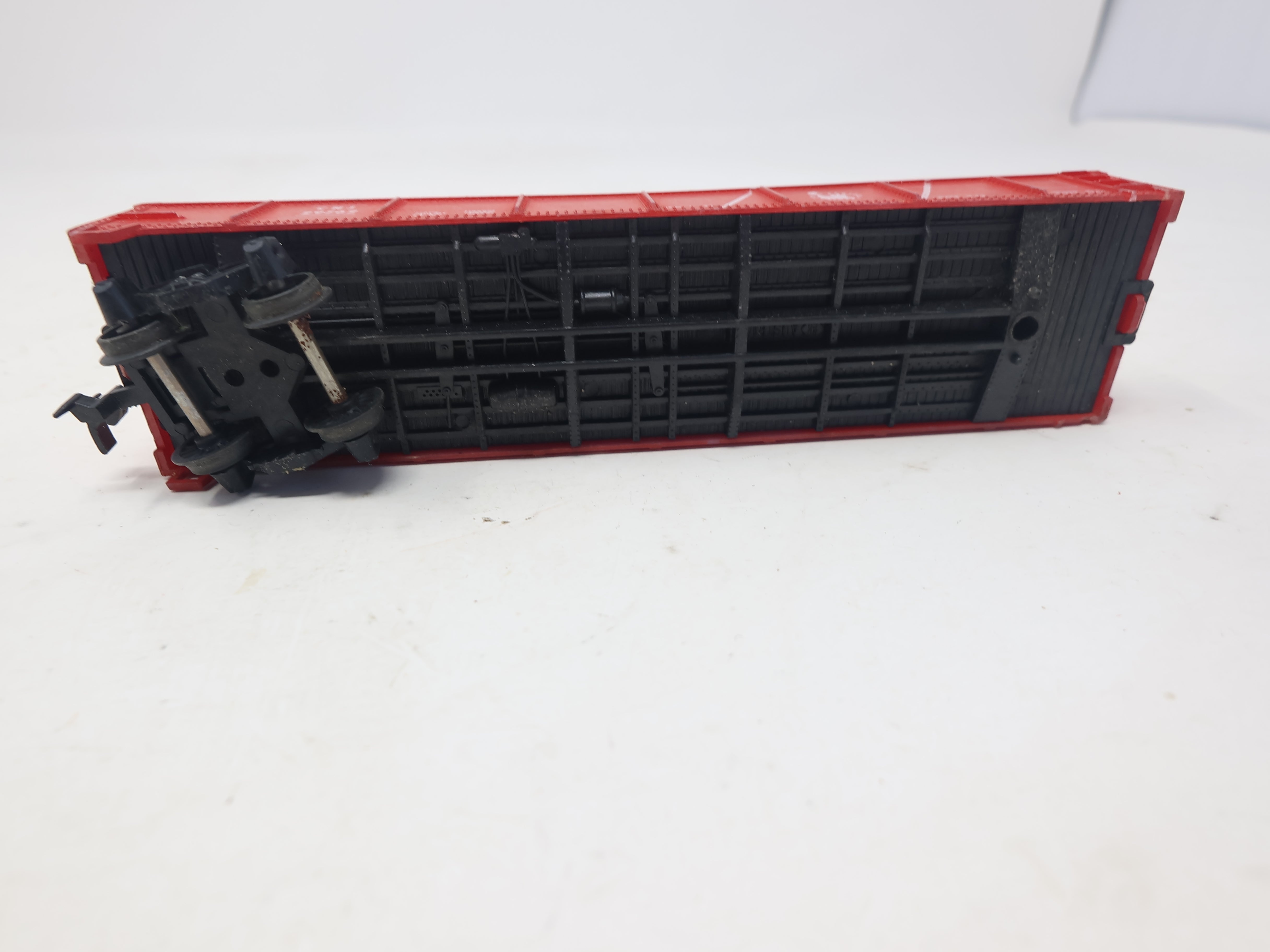 USED ROCO HO Scale, Gondola, New Jersey Transit CNJ #29762, Missing Parts