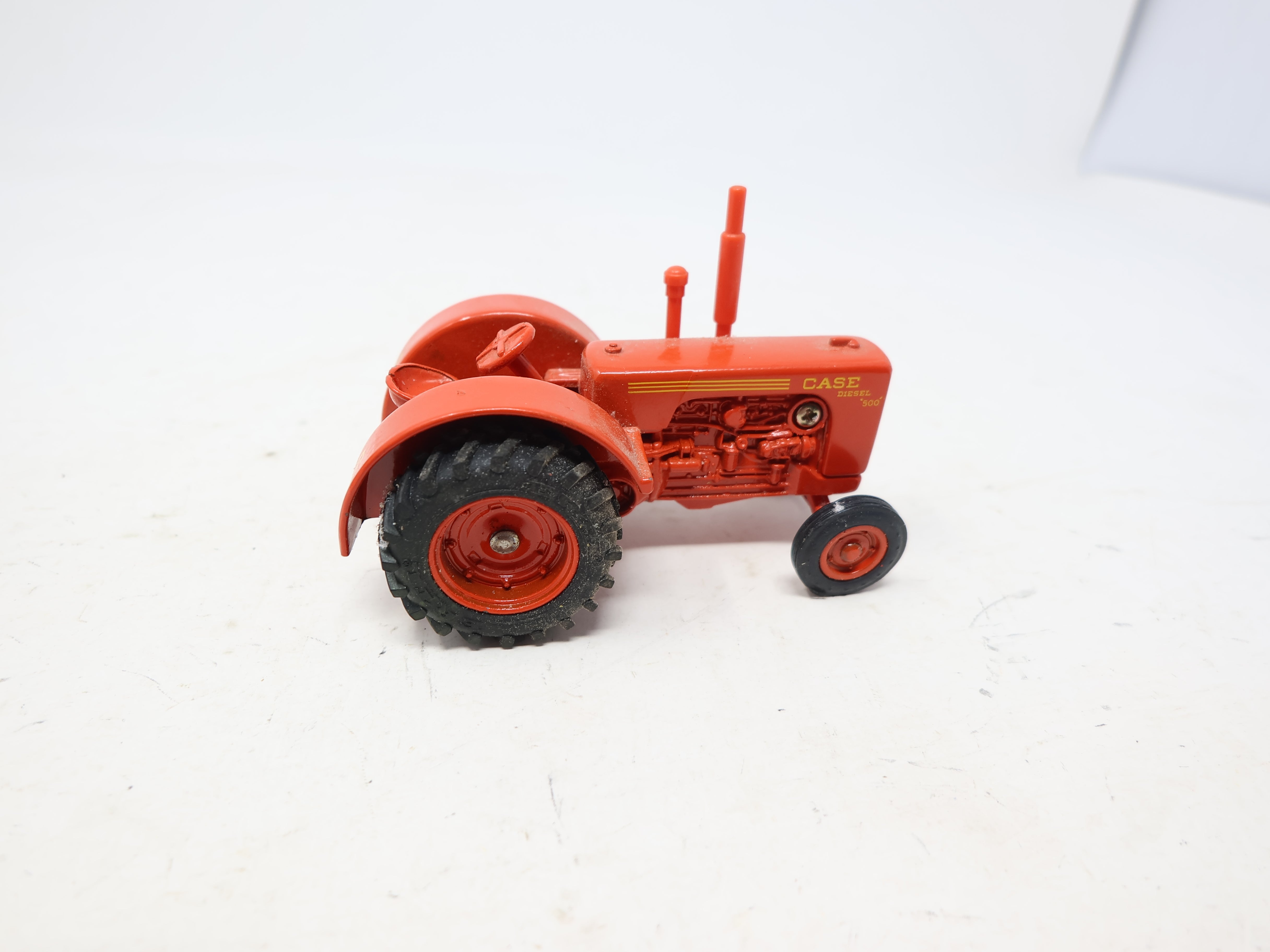 USED ERTL , 1:43 Scale Die-Cast Vintage Vehicles Case 500 Tractor