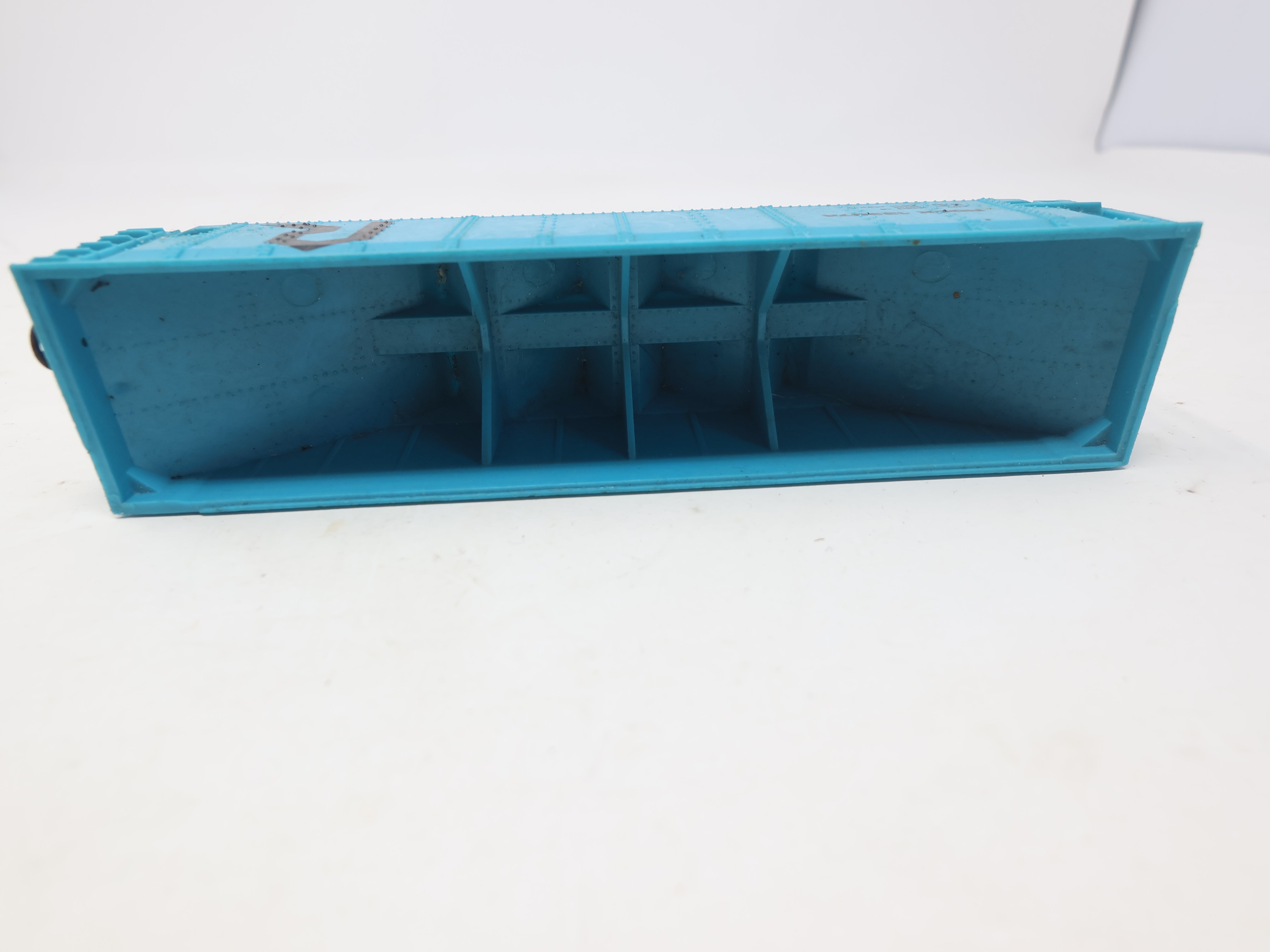 USED Bachmann HO Scale, Four Bay Hopper, Rock Island #133274