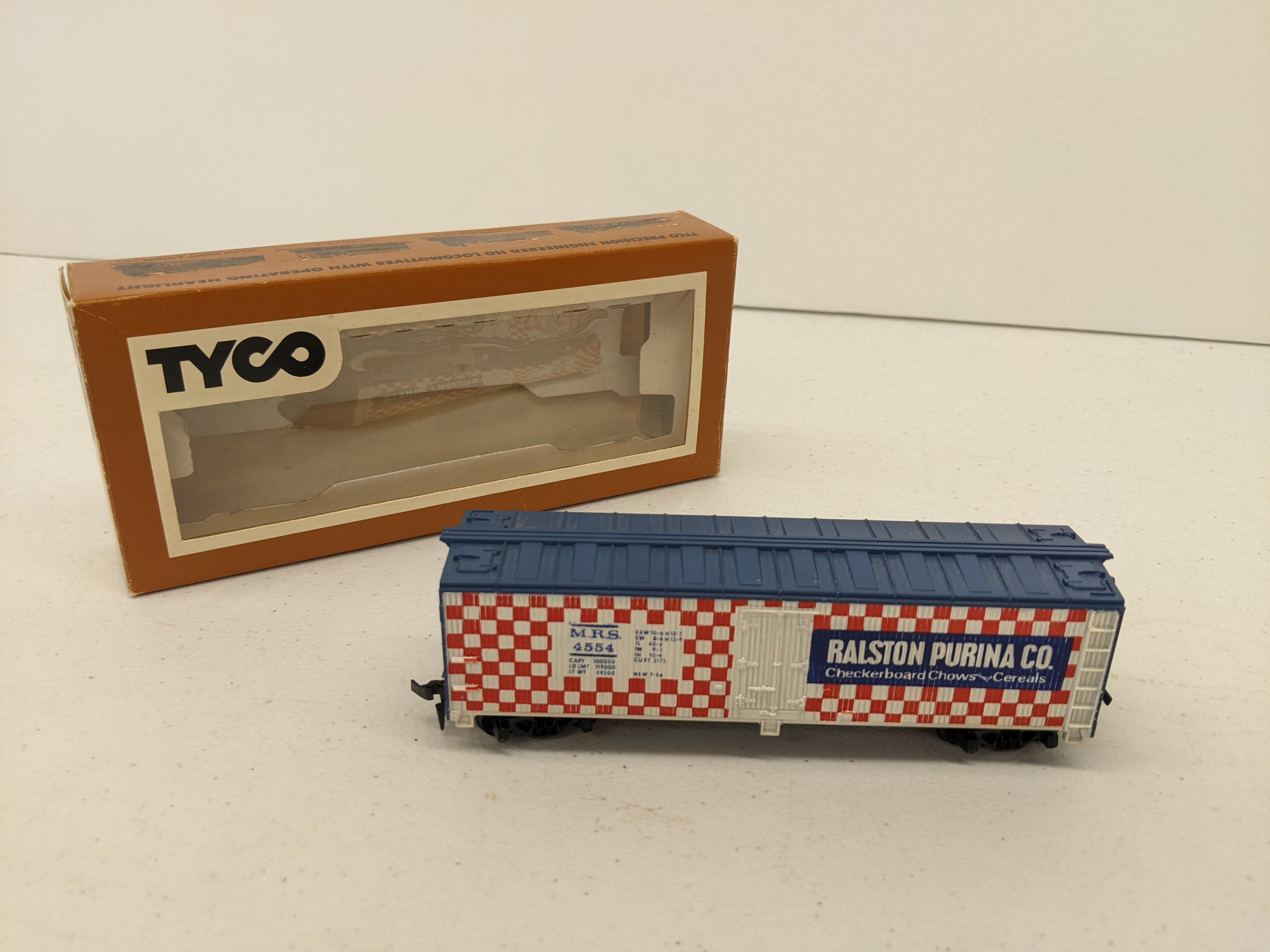 USED Tyco HO Scale, 40' Wooden Box Car, Ralston Purina MRS #4554, Box