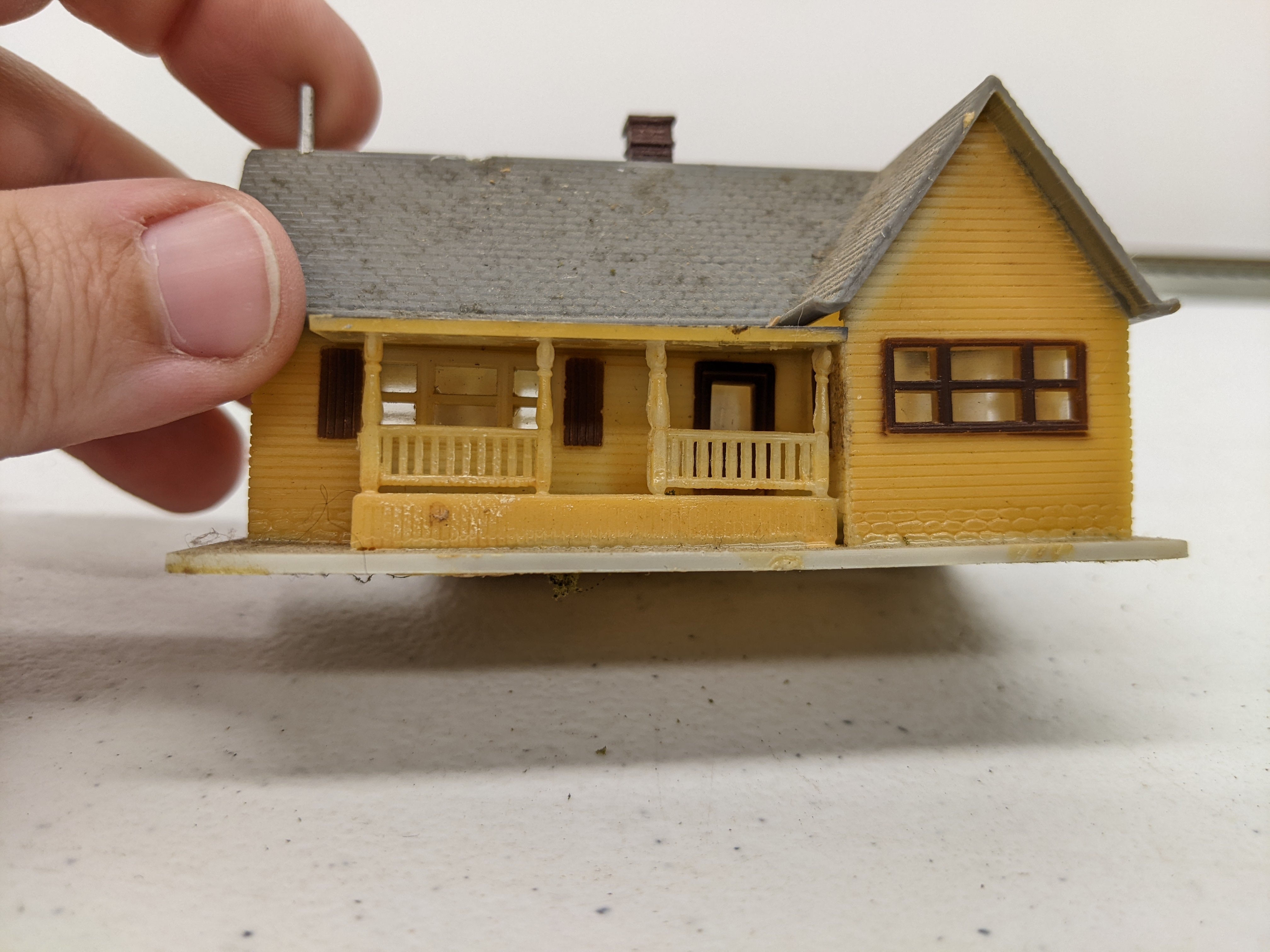 USED N Scale, Home (Lighter Version)