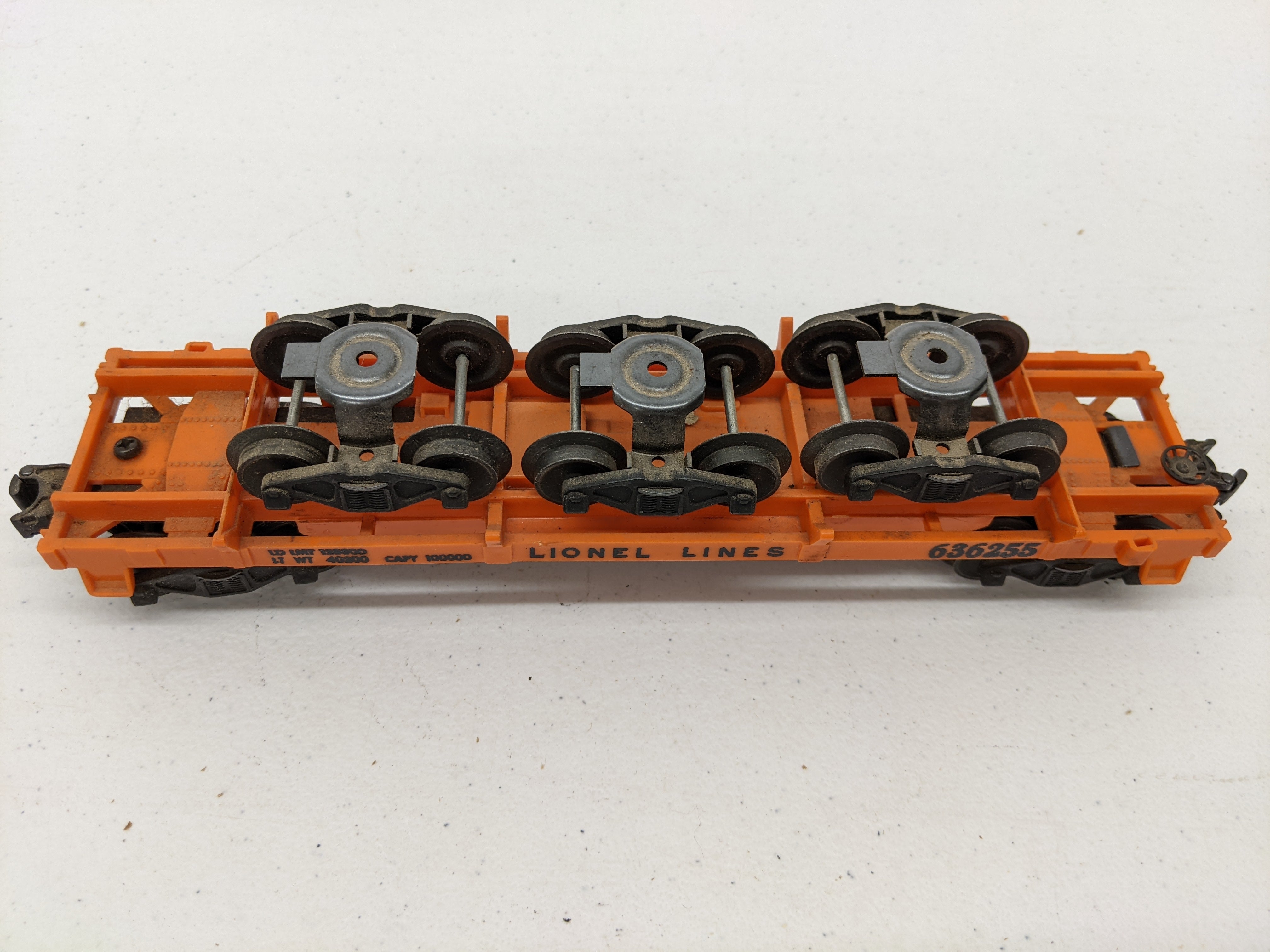 USED Lionel 6362 O Scale, Rail Truck Car, Lionel Lines #636255