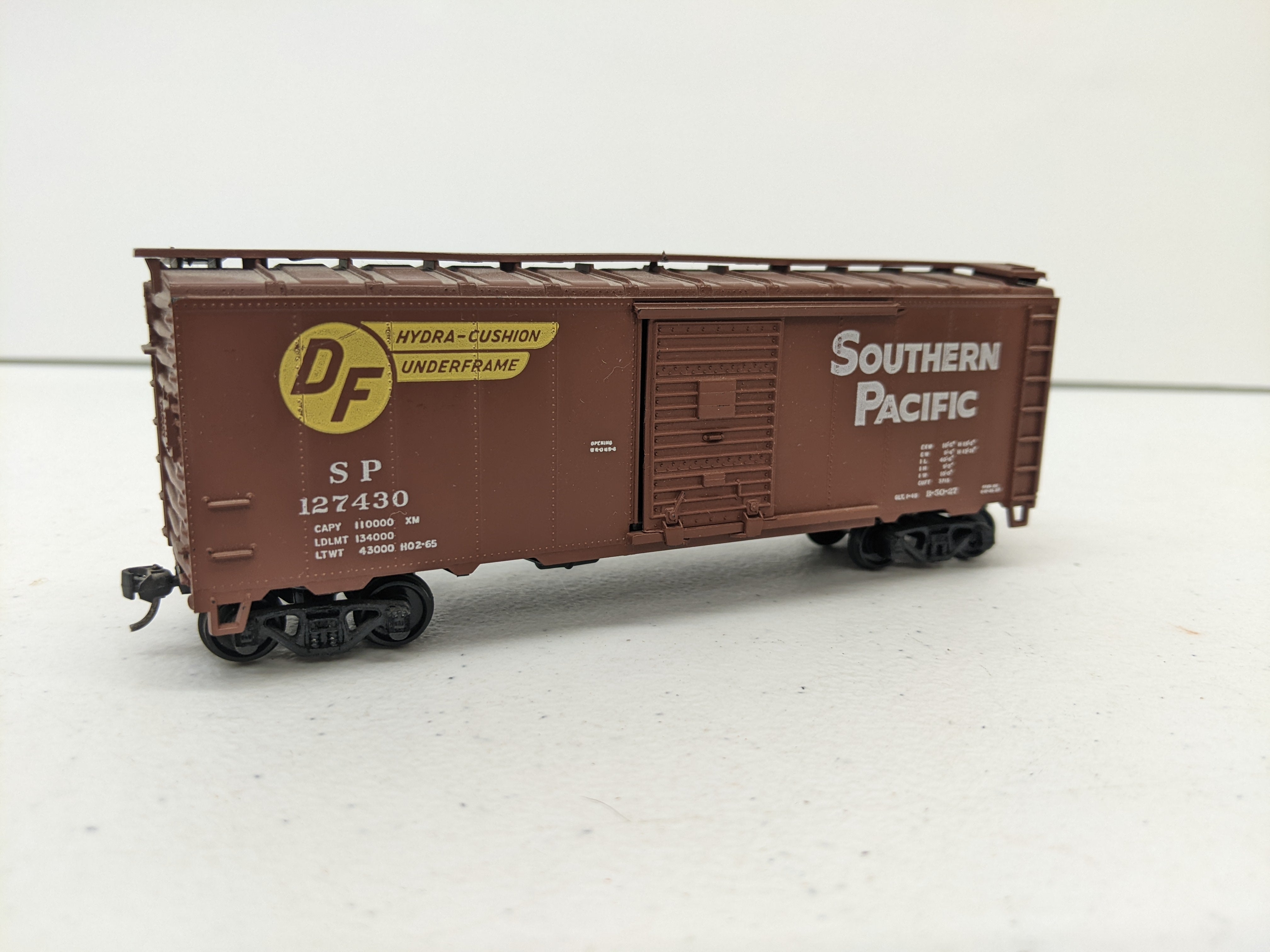USED Athearn HO Scale, 40' Box Car, Southern Pacific SP #127430