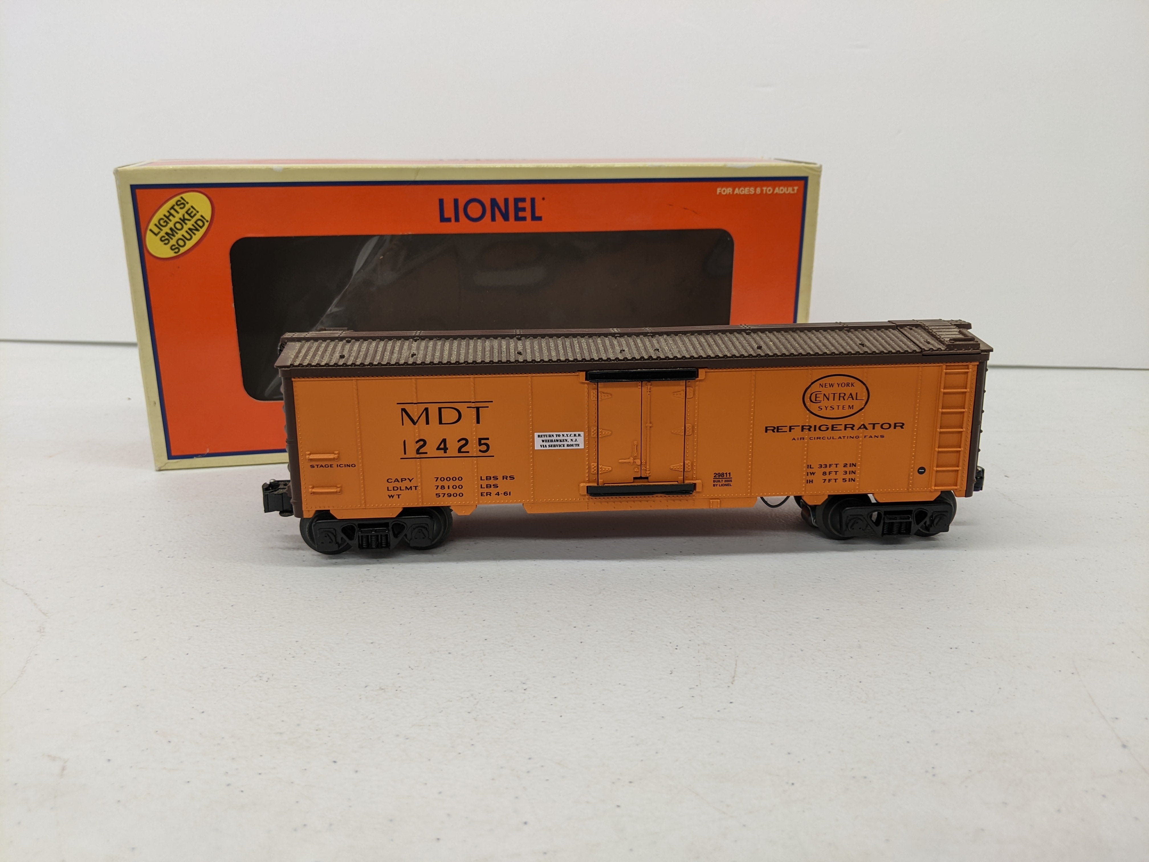 USED Lionel 6-29811 O Scale, Merchant's Despatch Transit Hot Box Reefer, New York Central MDT #12425, w/ Lights, Smoke +