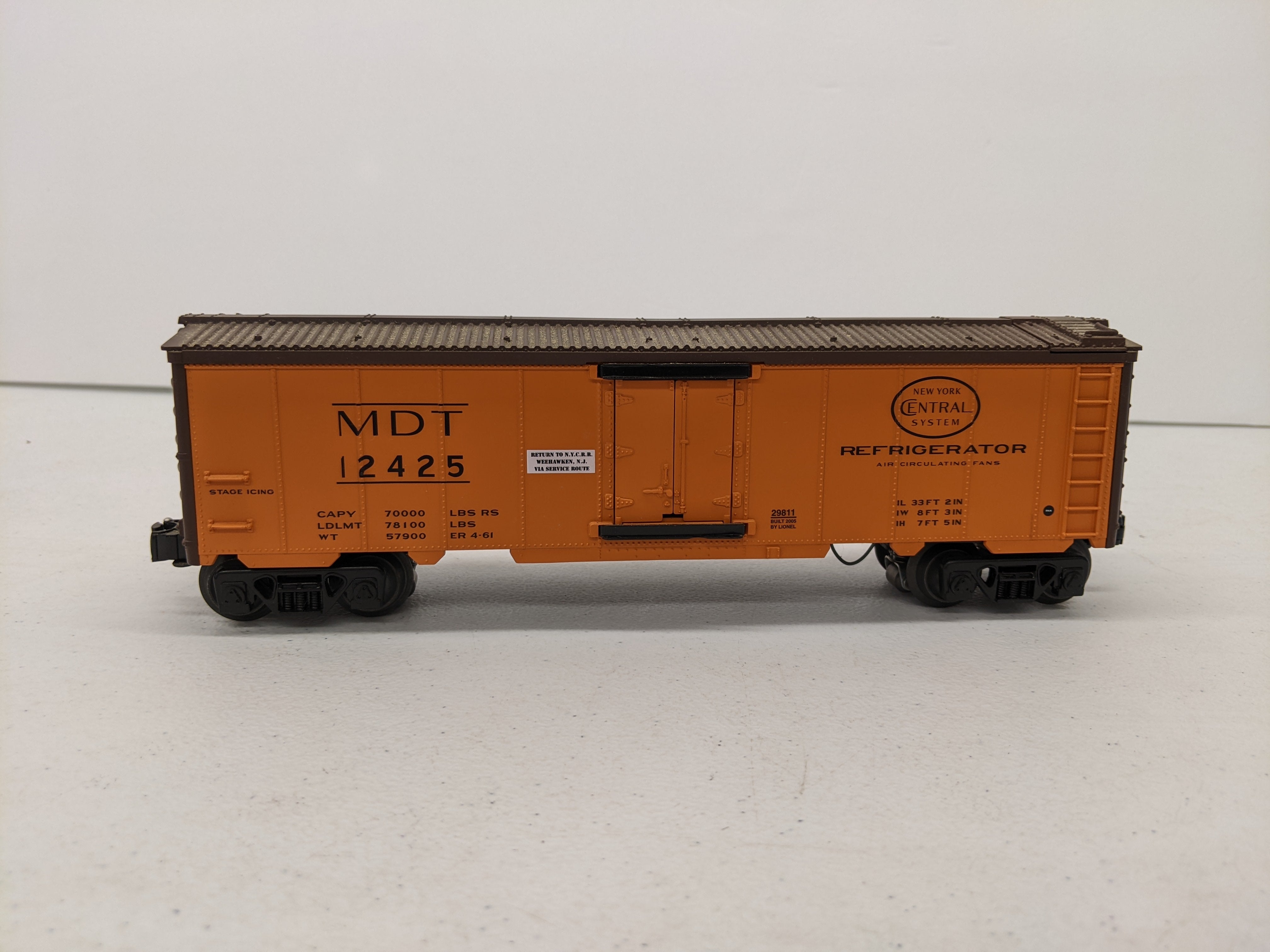 USED Lionel 6-29811 O Scale, Merchant's Despatch Transit Hot Box Reefer, New York Central MDT #12425, w/ Lights, Smoke +
