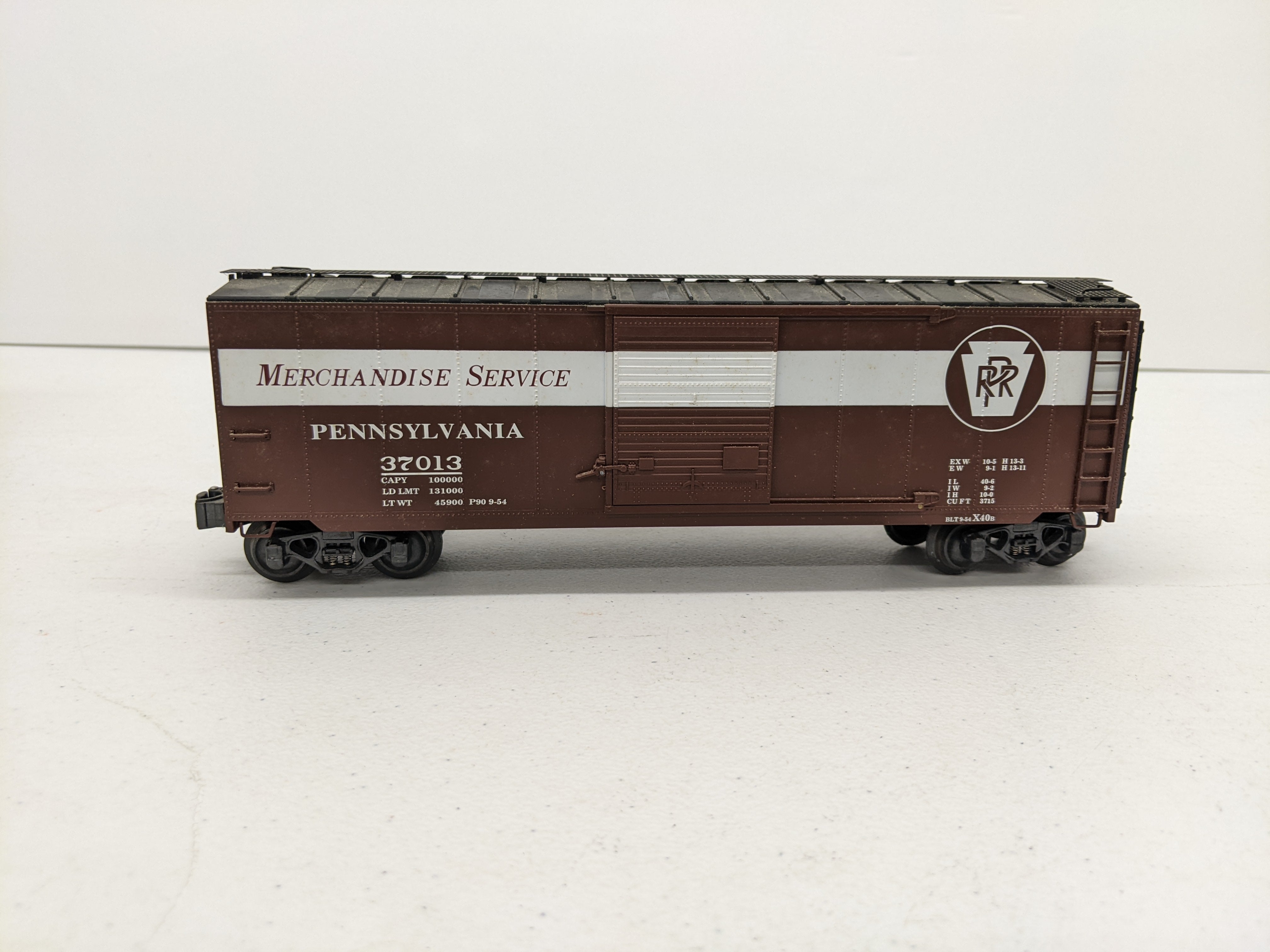 USED K-LINE K761-1897 O Scale, Merchandise Service Box Car, Pennsylvania #37013