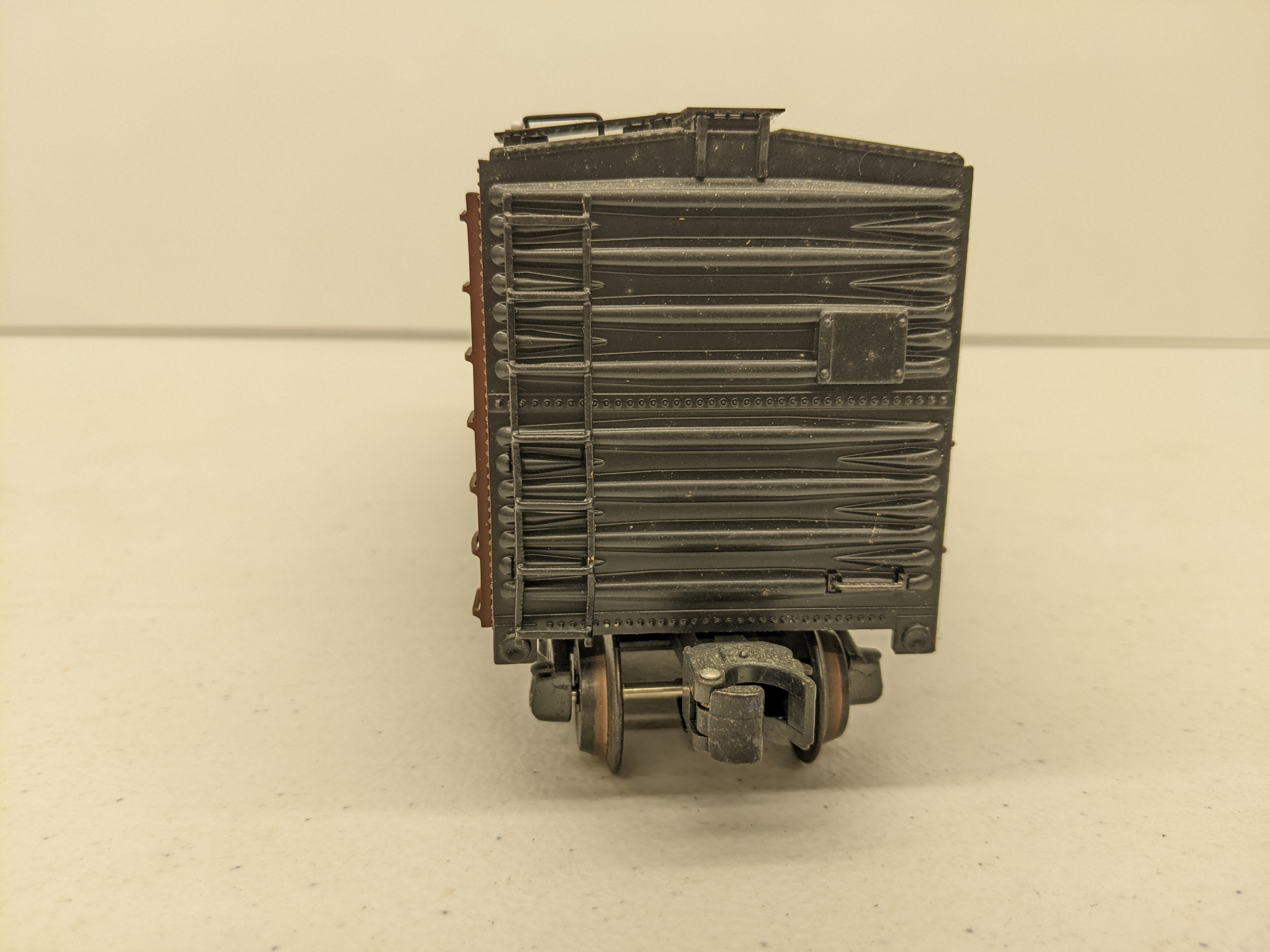 USED K-LINE K761-1897 O Scale, Merchandise Service Box Car, Pennsylvania #37013