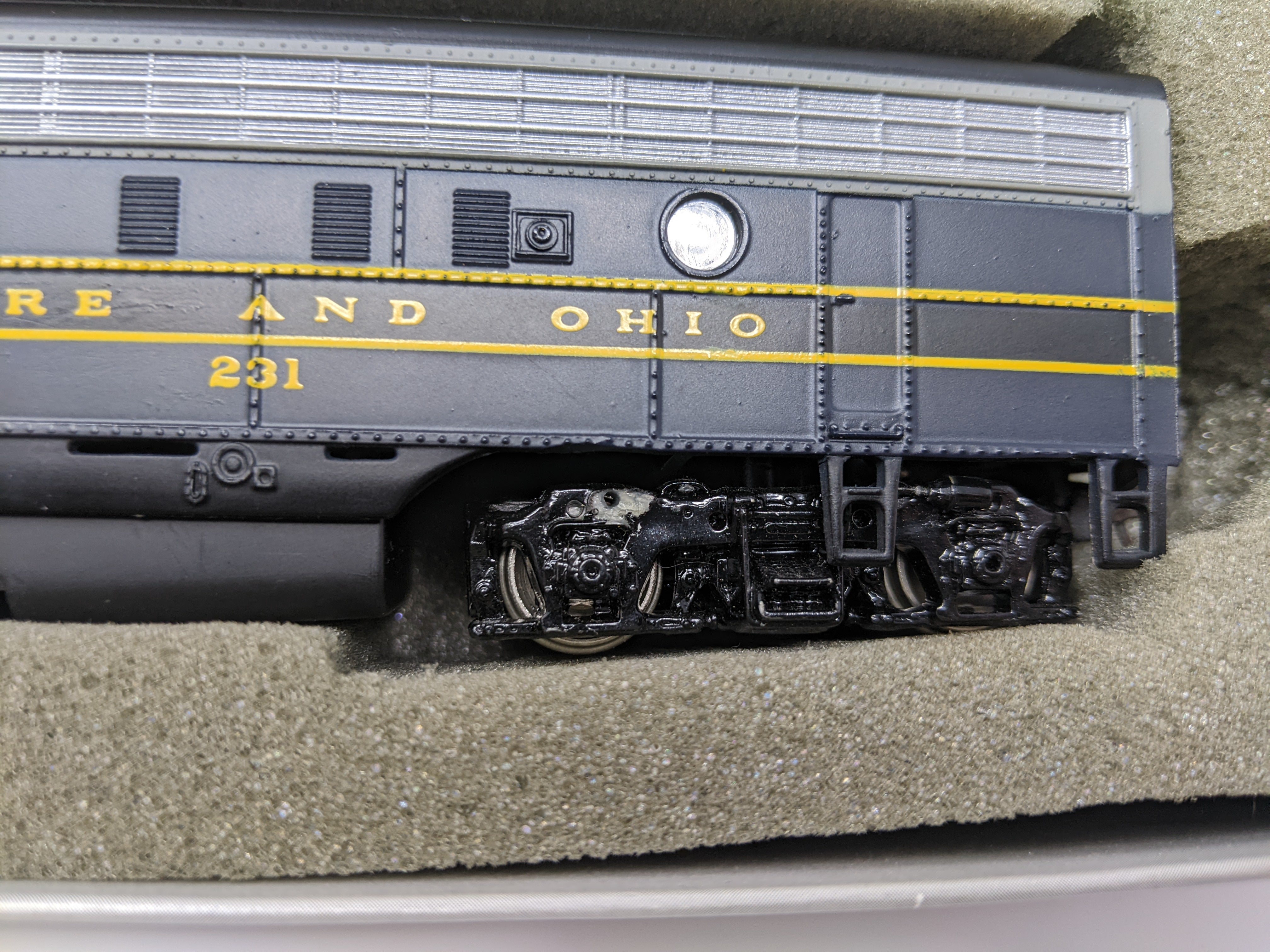 USED Bachmann 31211 HO Scale, EMD F7A Diesel Locomotive, Baltimore and Ohio #231 (DC)