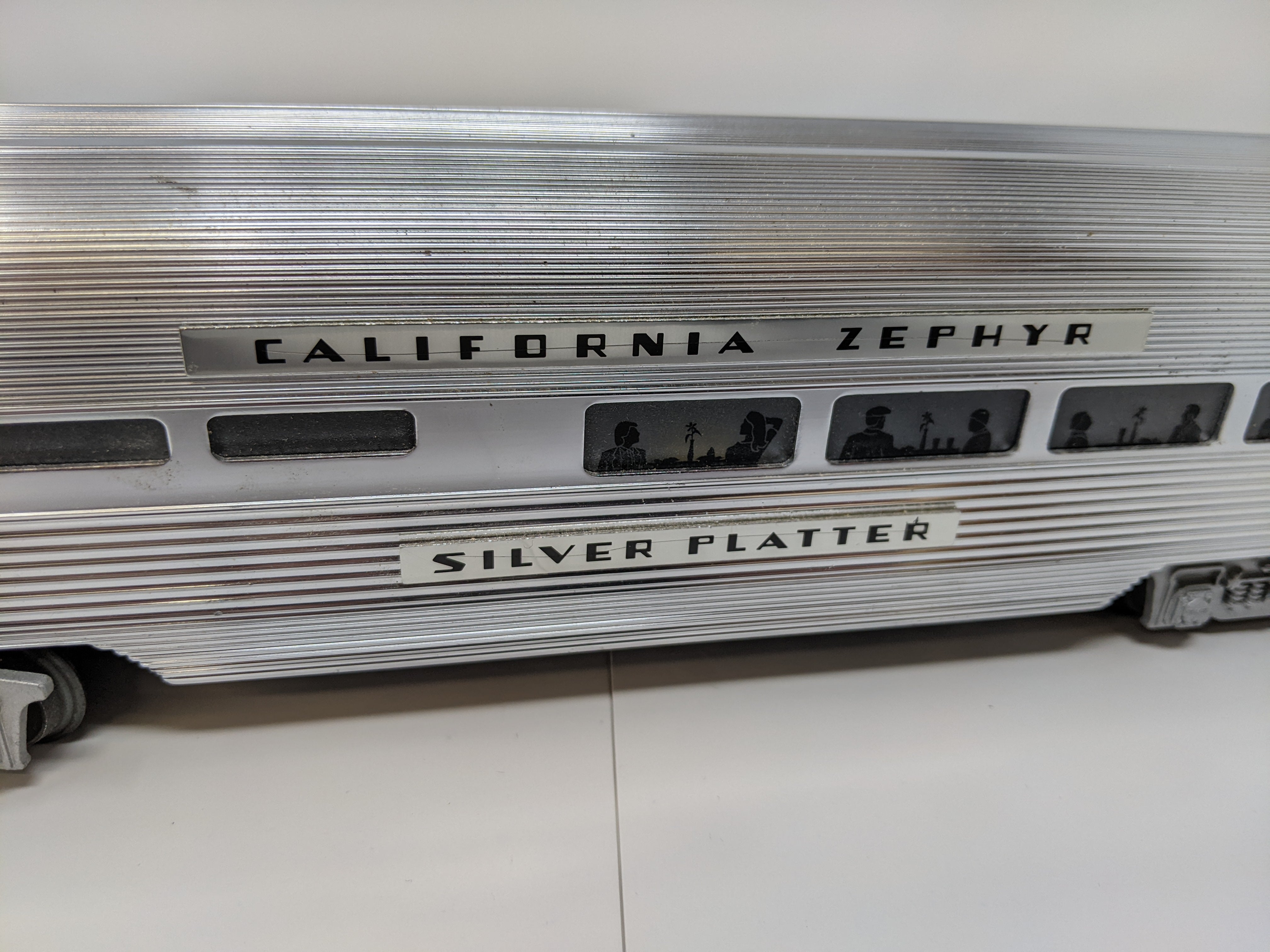 USED Lionel O, Aluminum Passenger Car, Western Pacific #Silver Platter, Lighted