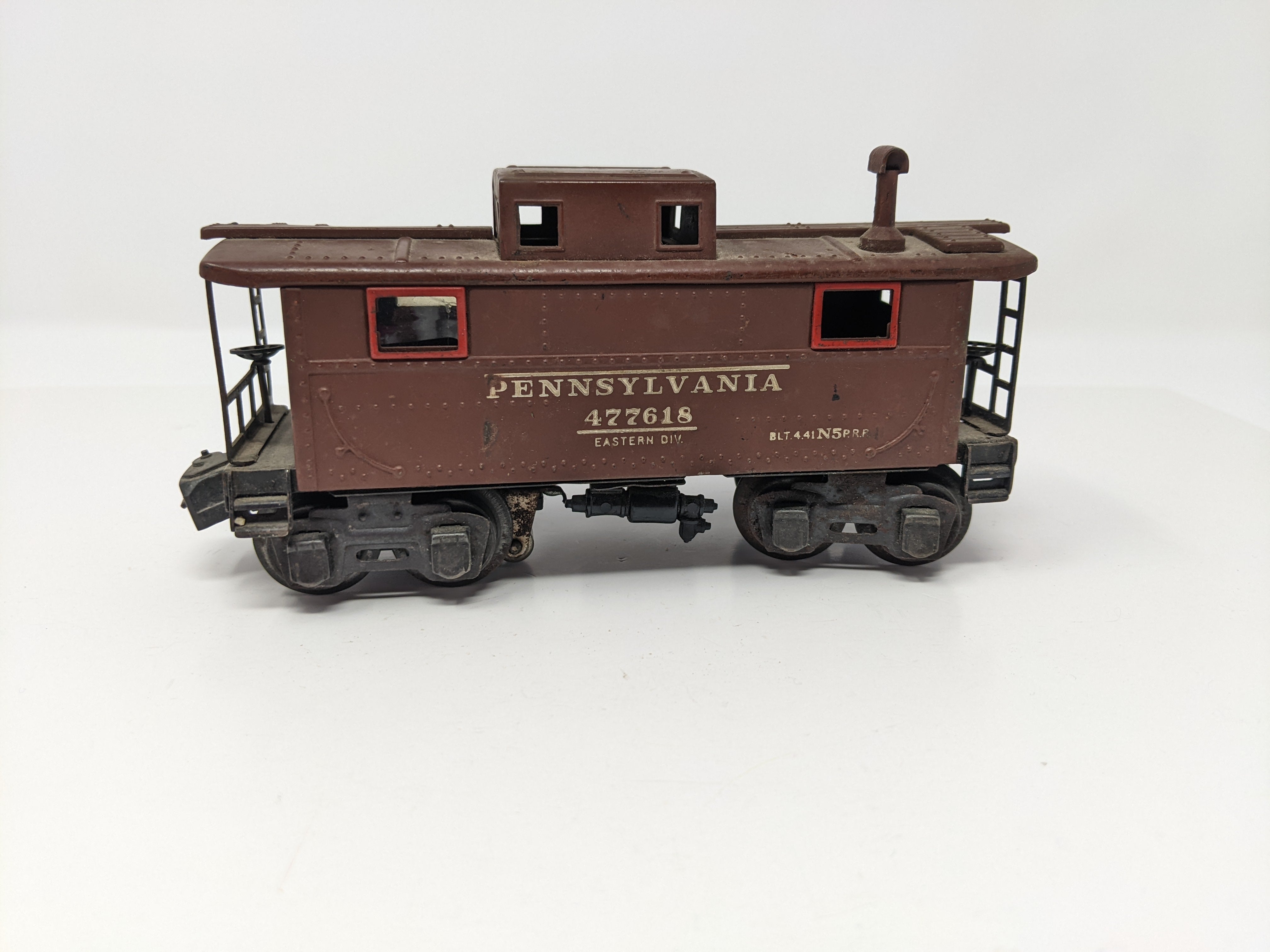 USED Lionel O, Caboose Pennsylvania, #477618, Eastern Division