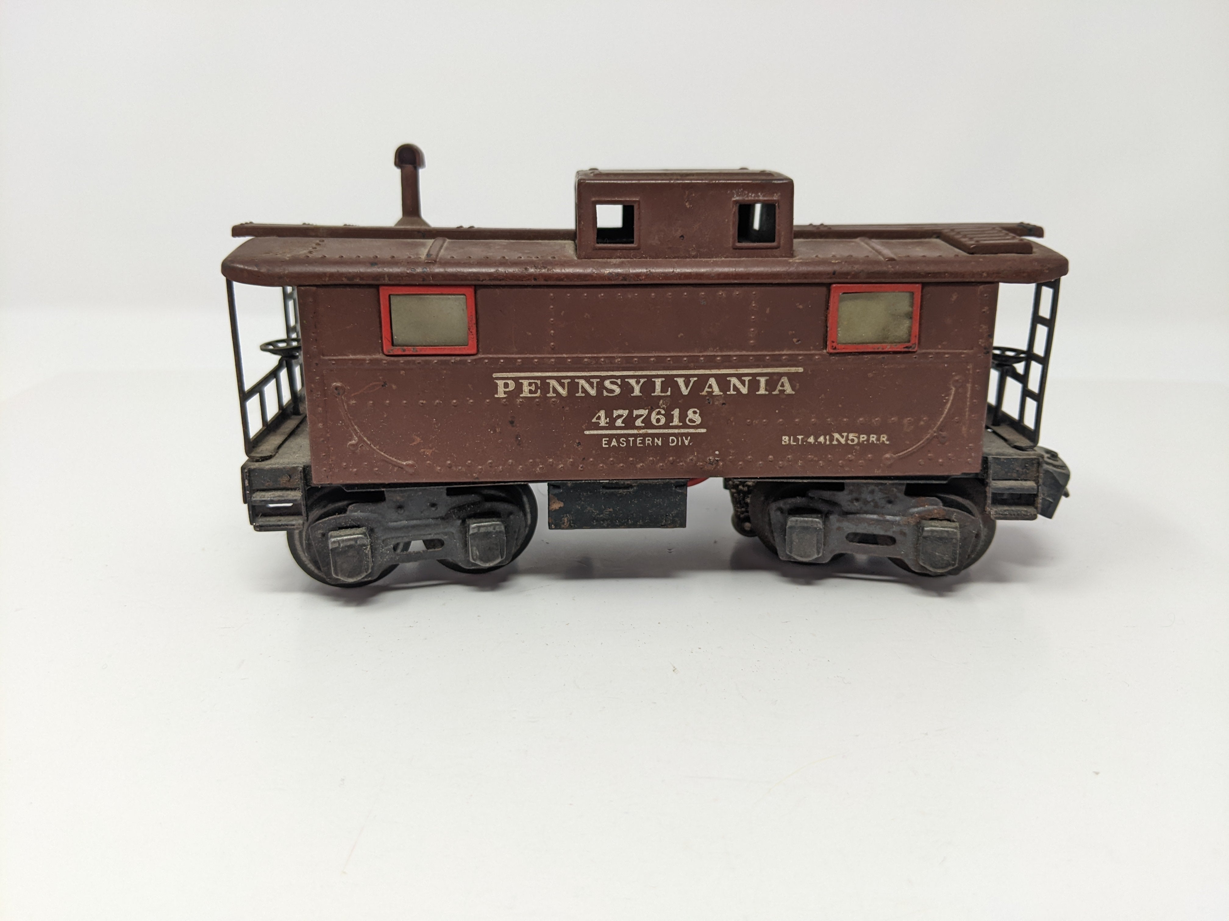 USED Lionel O, Caboose Pennsylvania, #477618, Eastern Division