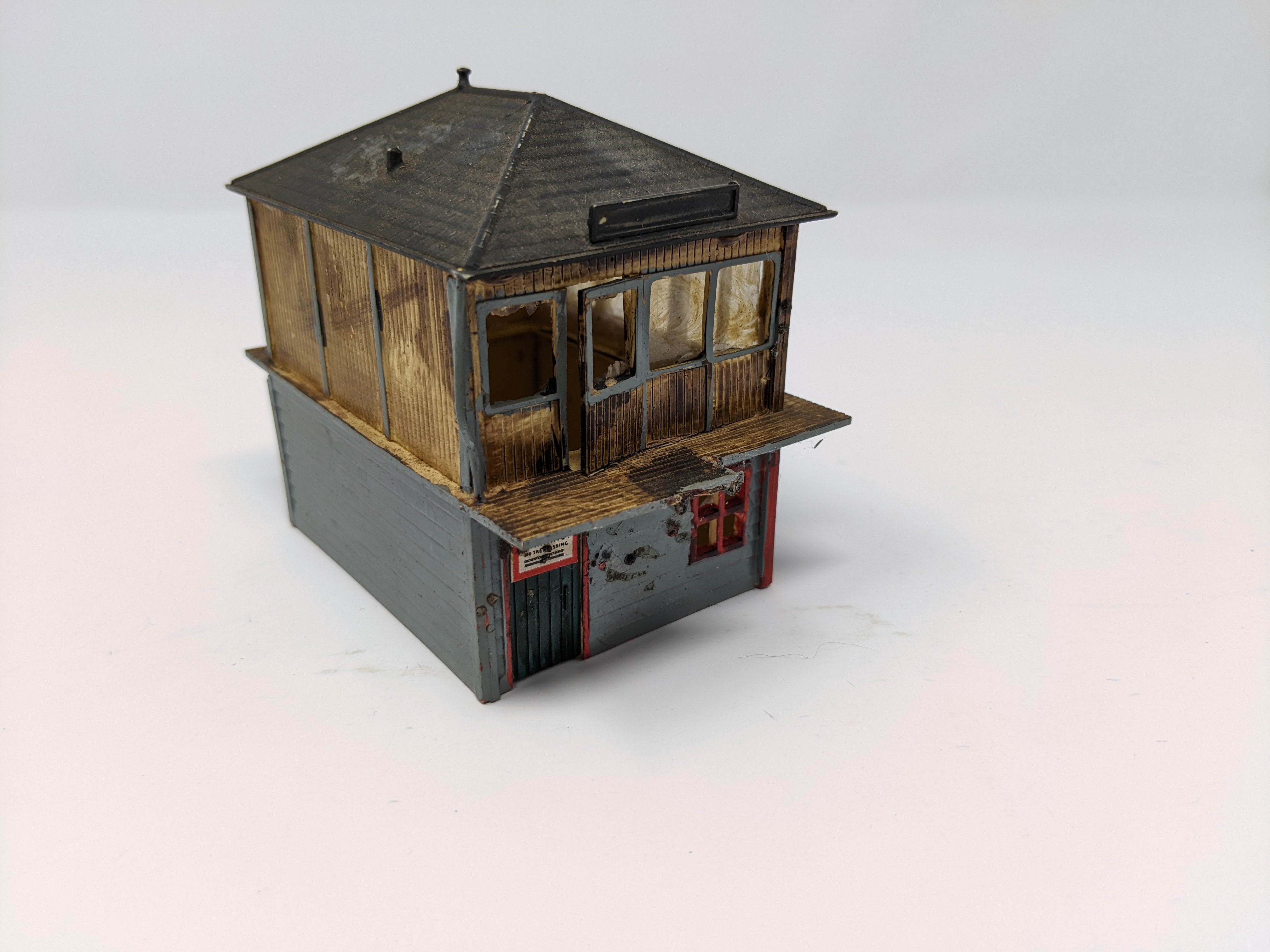 USED Airfix HO Scale, Railroad Station Building