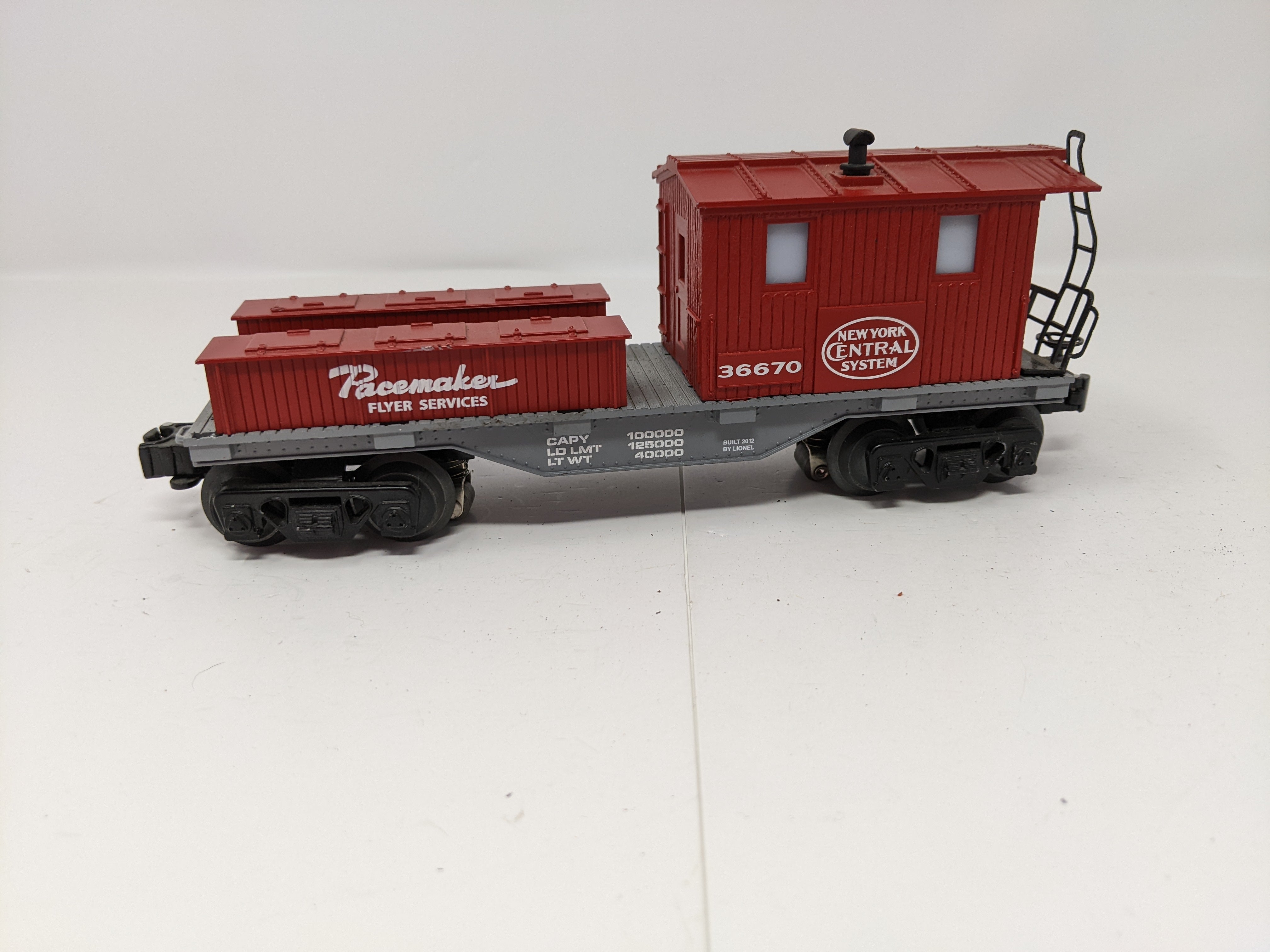 USED Lionel O, Work Caboose, New York Central #36670, Pacemaker Scheme, Read Description