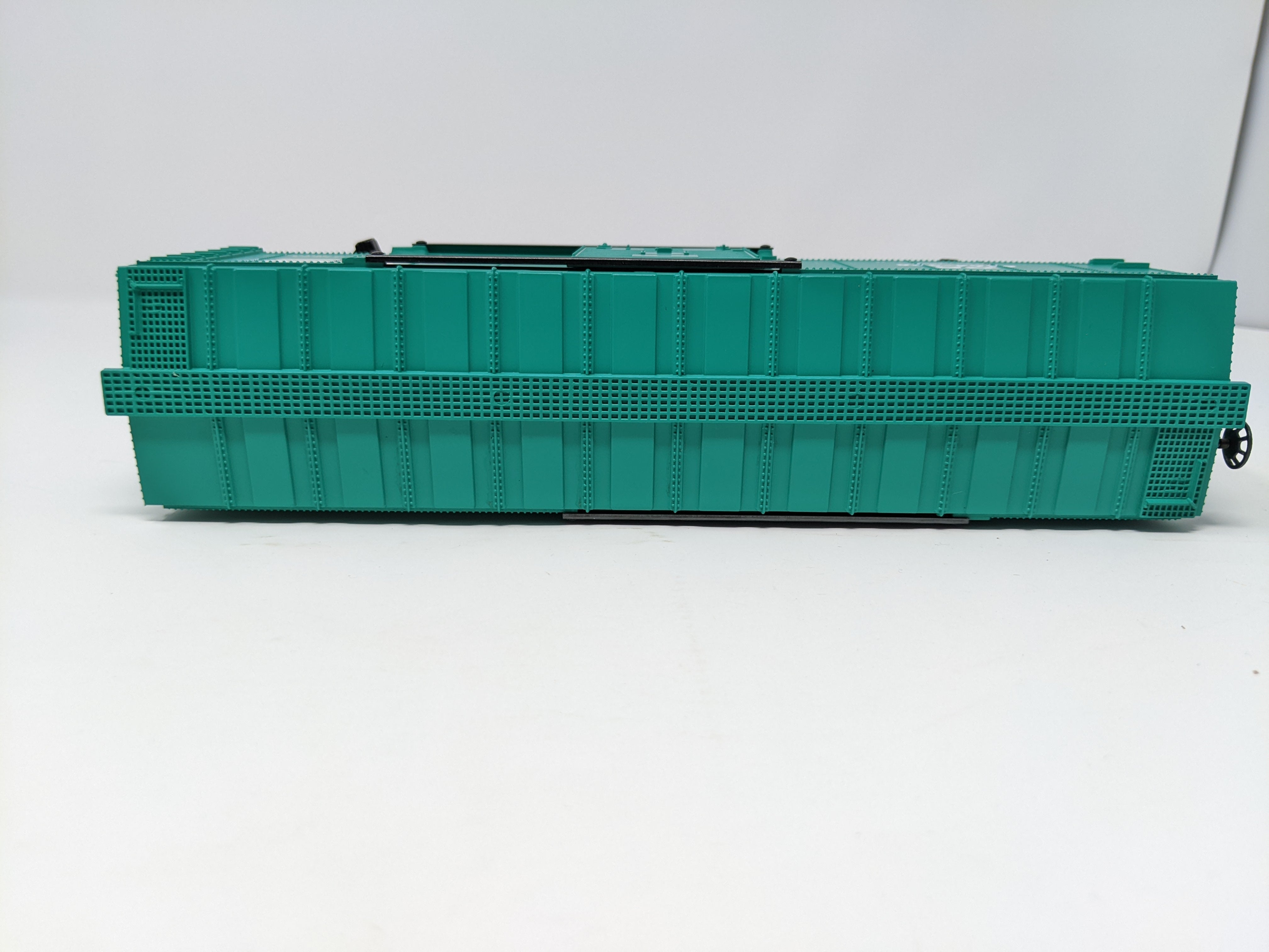 USED Lionel 6-21756 O, Set of 2 - 40' Patched Box Cars, Conrail #6464598 & 6464698, Read Description