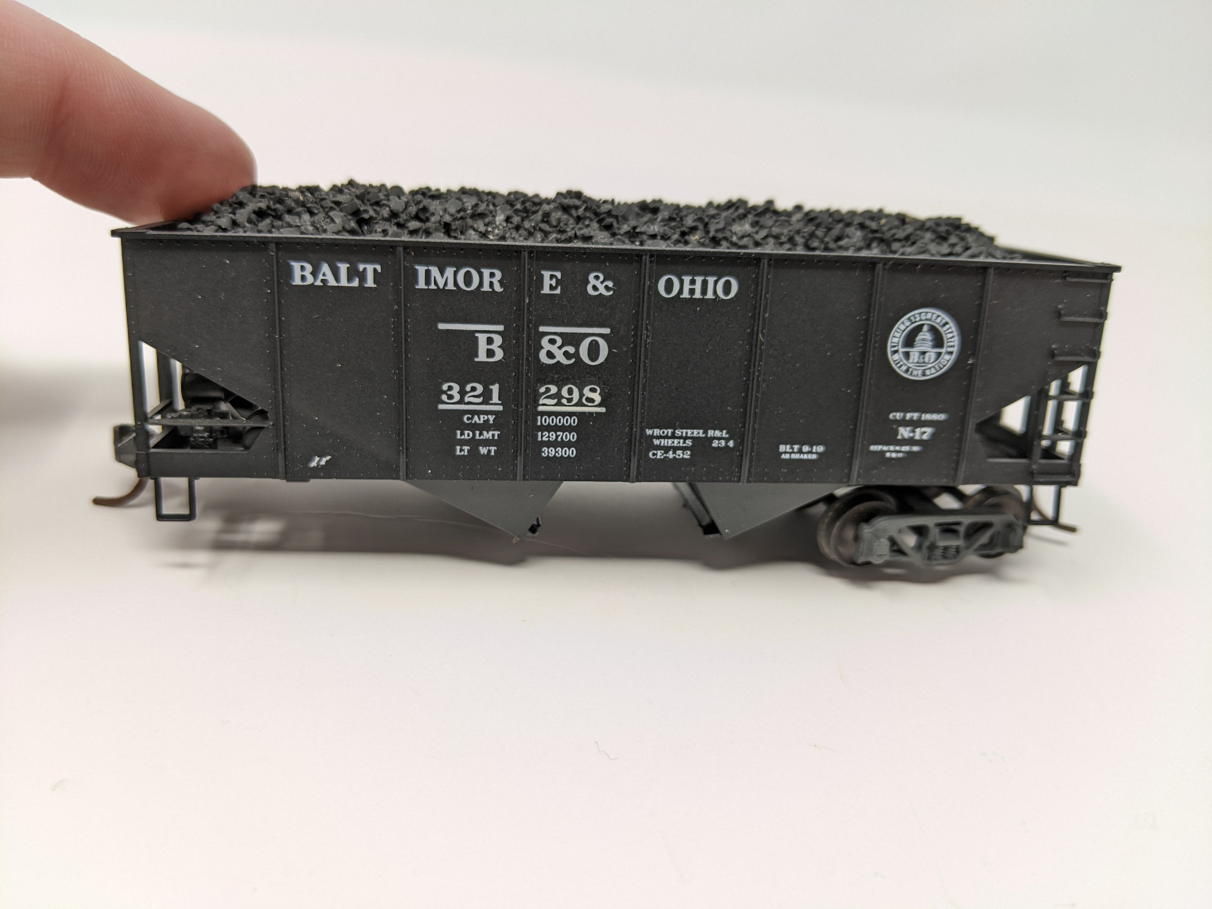 USED Accurail HO Scale, 2 Bay Open Hopper, Baltimore and Ohio B&O #321298, Custom Number, Read Description