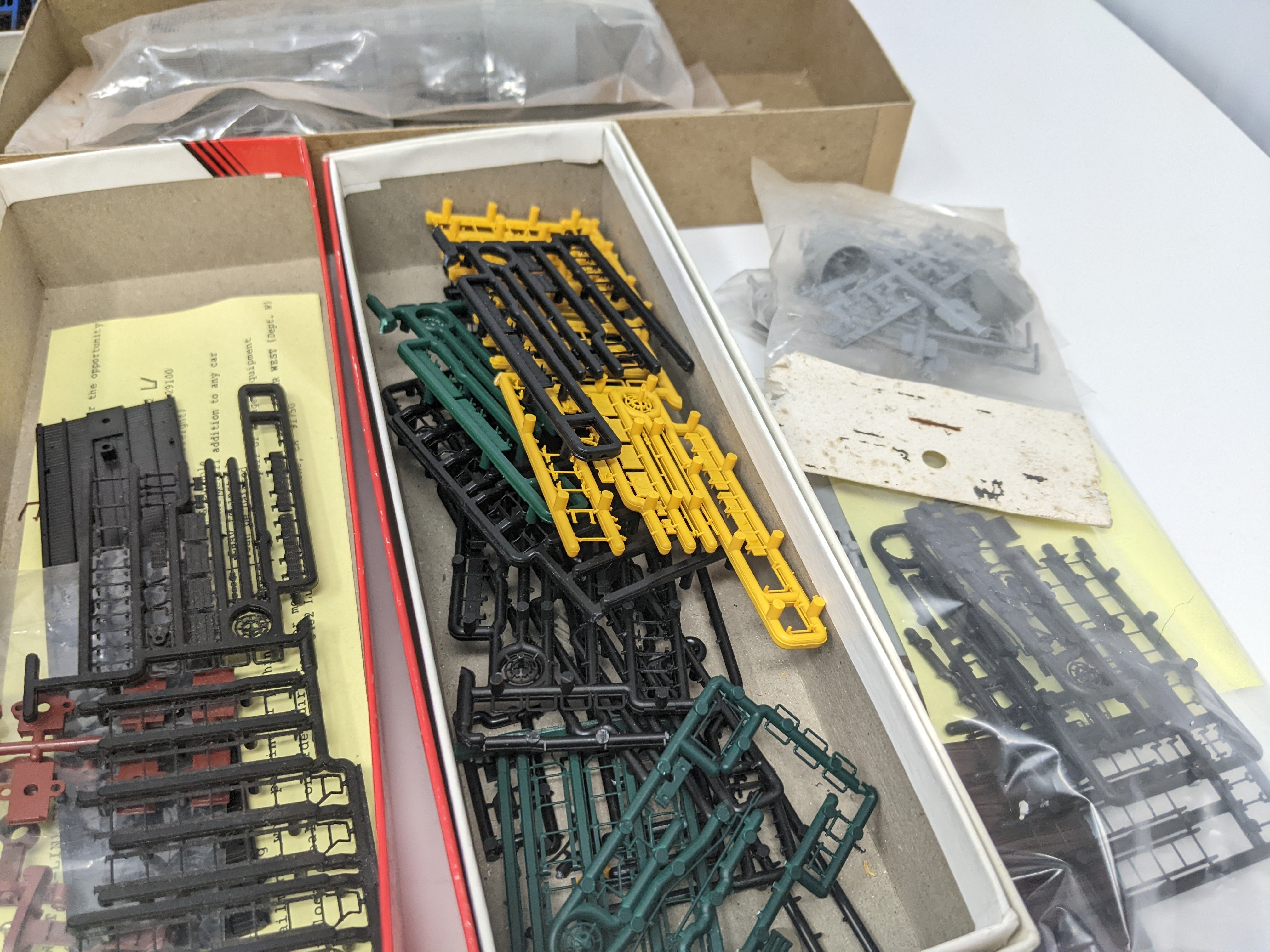 USED HO Scale, Lot of Various Detail Parts, Kit left overs