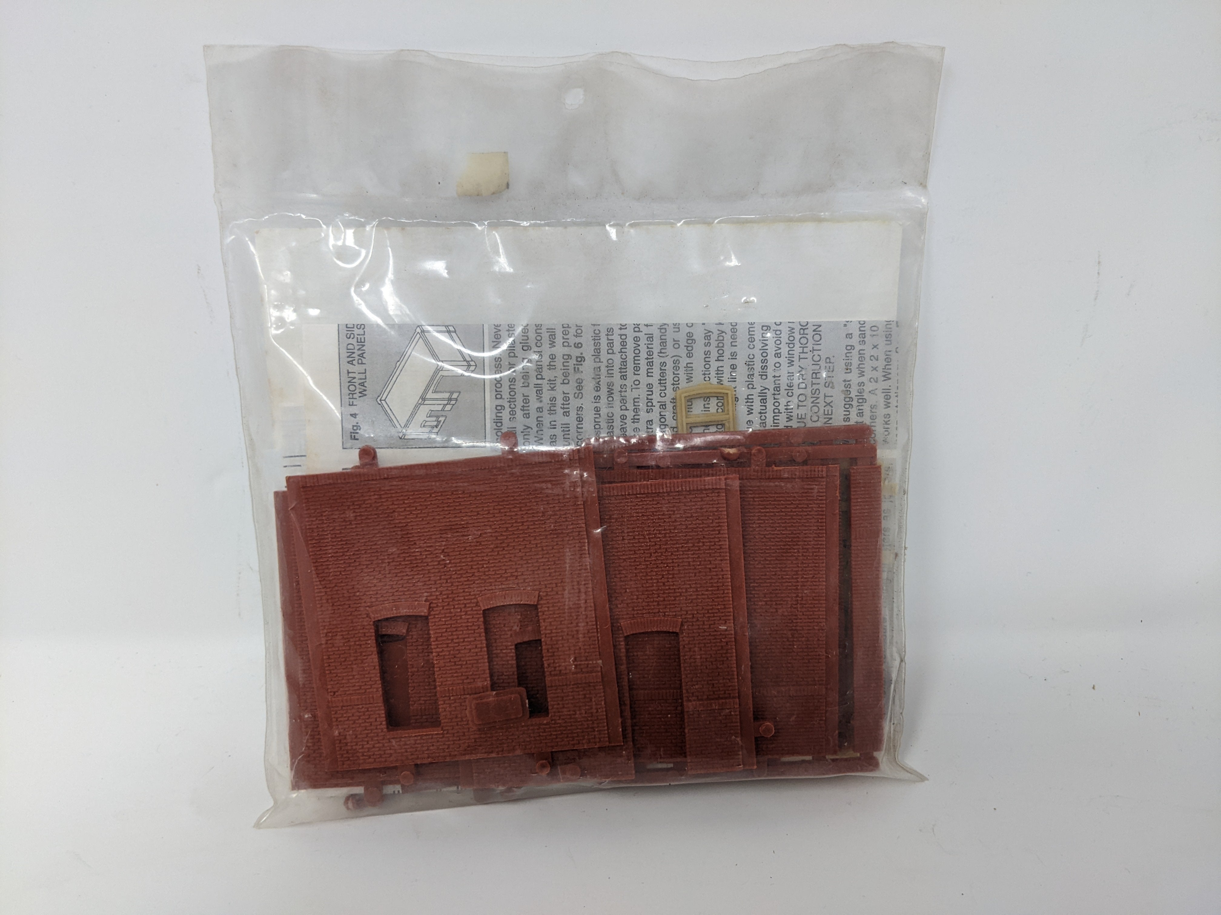 USED Design Preservation Models , Sealed Pack of Modular Brick Building Kit (KIT)