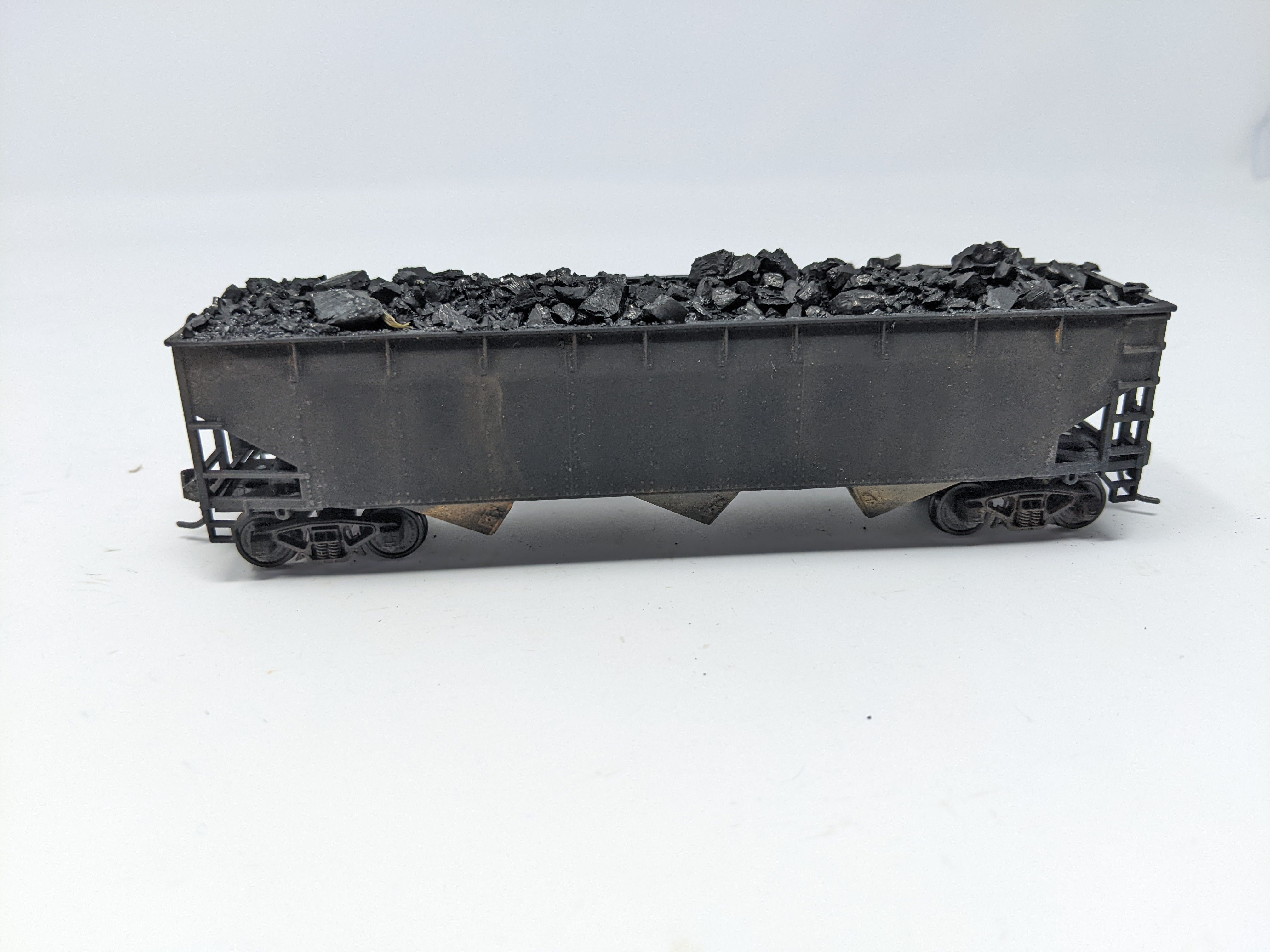 USED HO Scale, 3 Bay Hopper with Real Coal Load Weathered, Undecorated