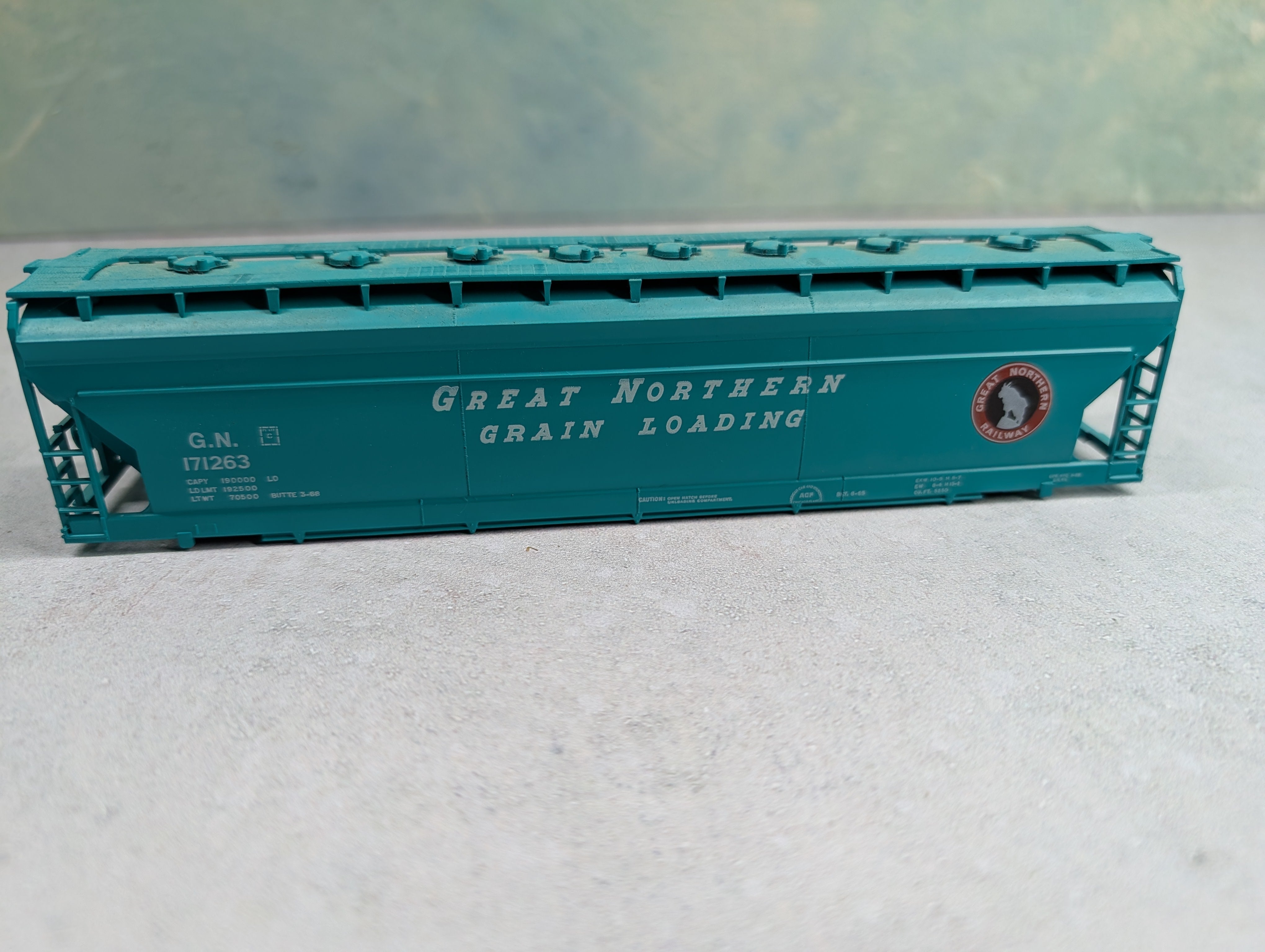 USED Athearn 1906 HO Scale 4 Bay ACF Center Flow Hopper Great Northern GN #171263 KIT