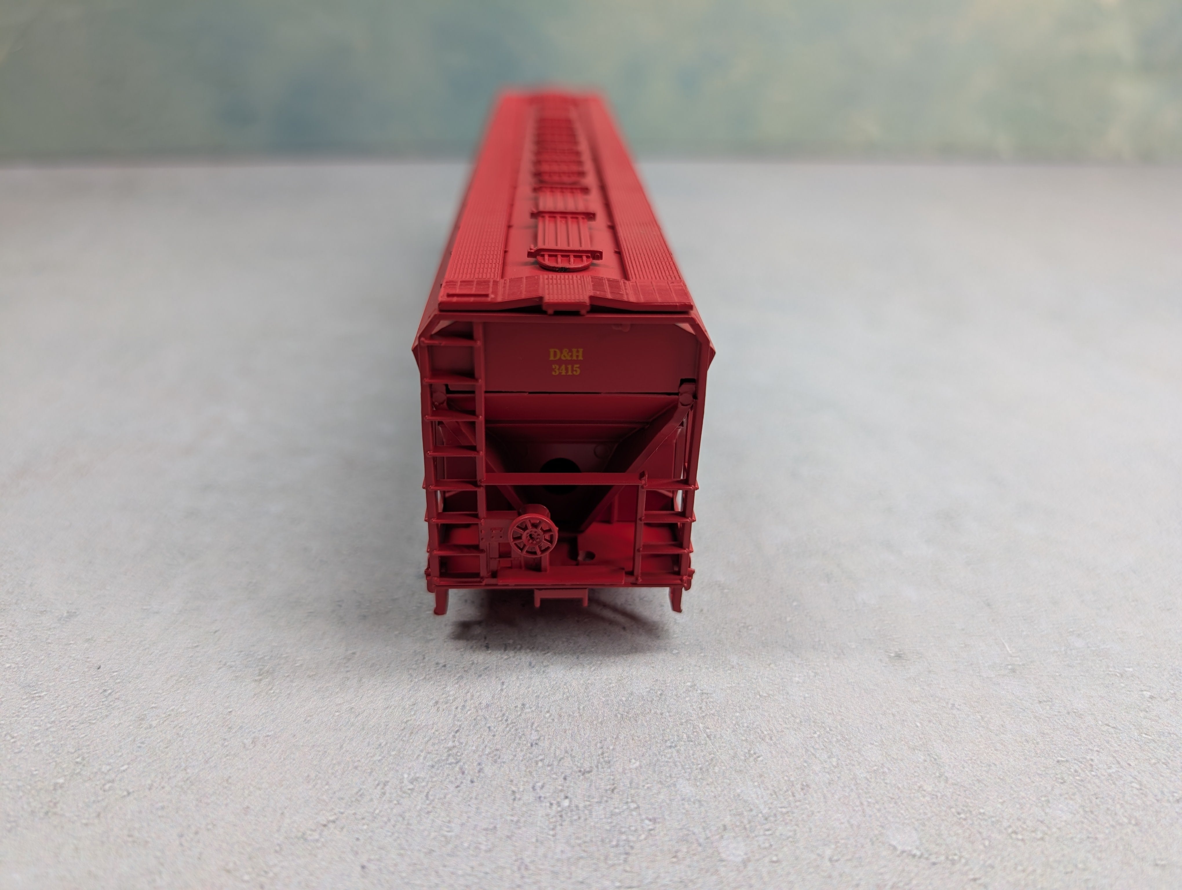 USED Bev-Bel 225 HO Scale 4 Bay ACF Center Flow Hopper Delaware and Hudson D&H #3415