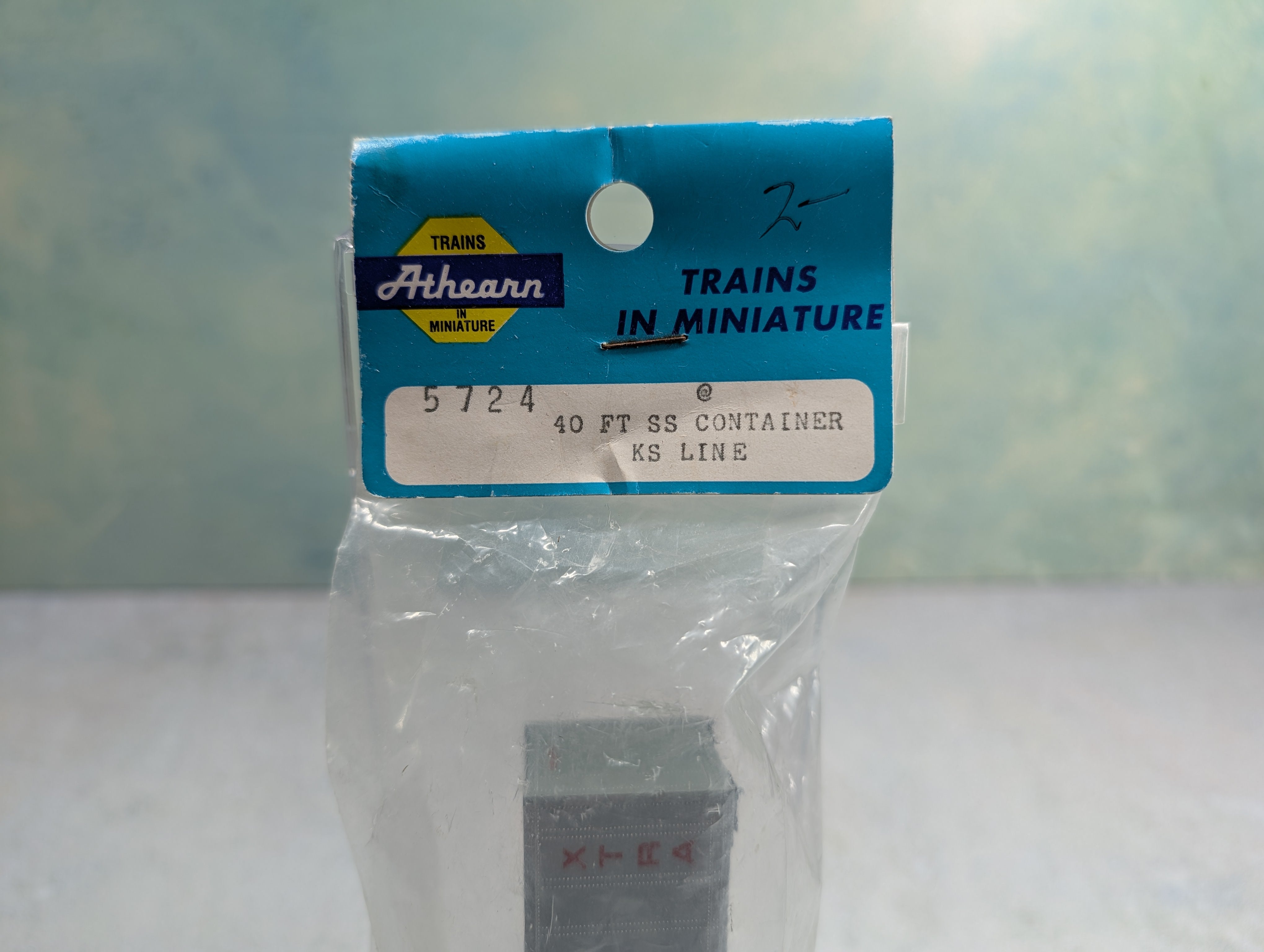 Athearn 5724 HO Scale 40' Smooth Side Container KS Line XTRU #8882293 Xtra