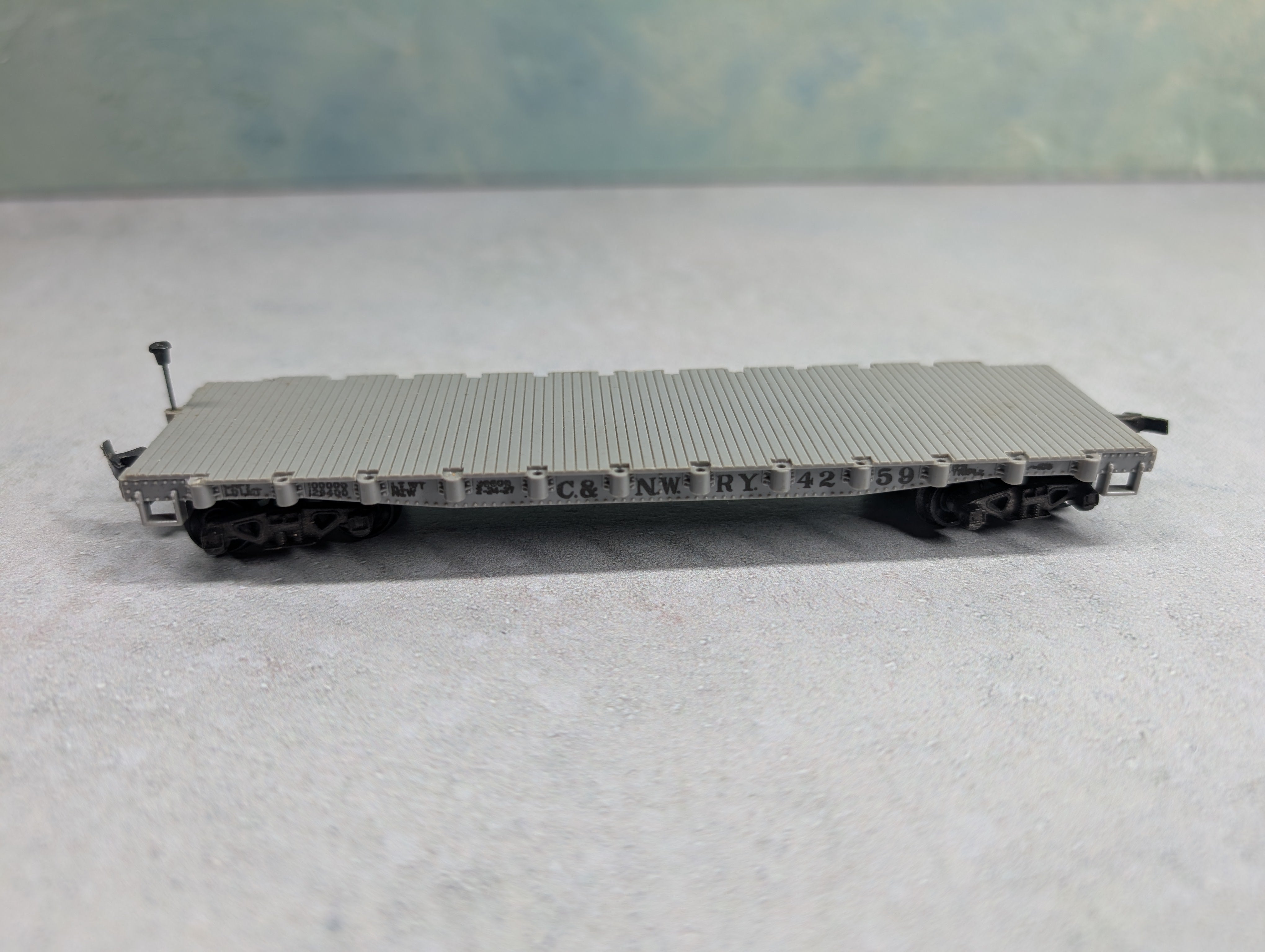 USED Varney HO Scale 40' Flat Car Chicago & North Western C&NW RY #4259
