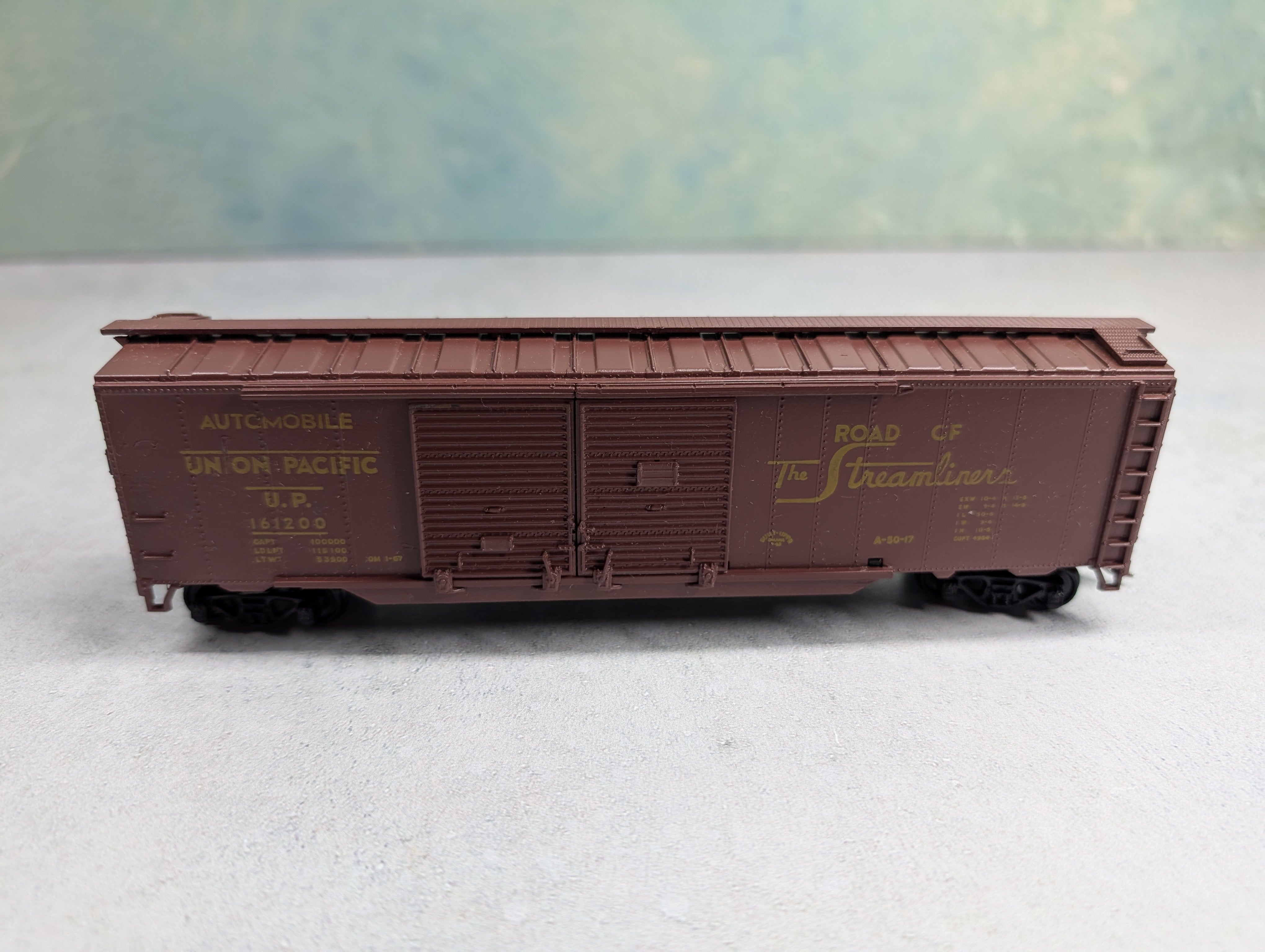USED Athearn 5036 HO Scale 50' Auto Box Car Union Pacific UP #161200
