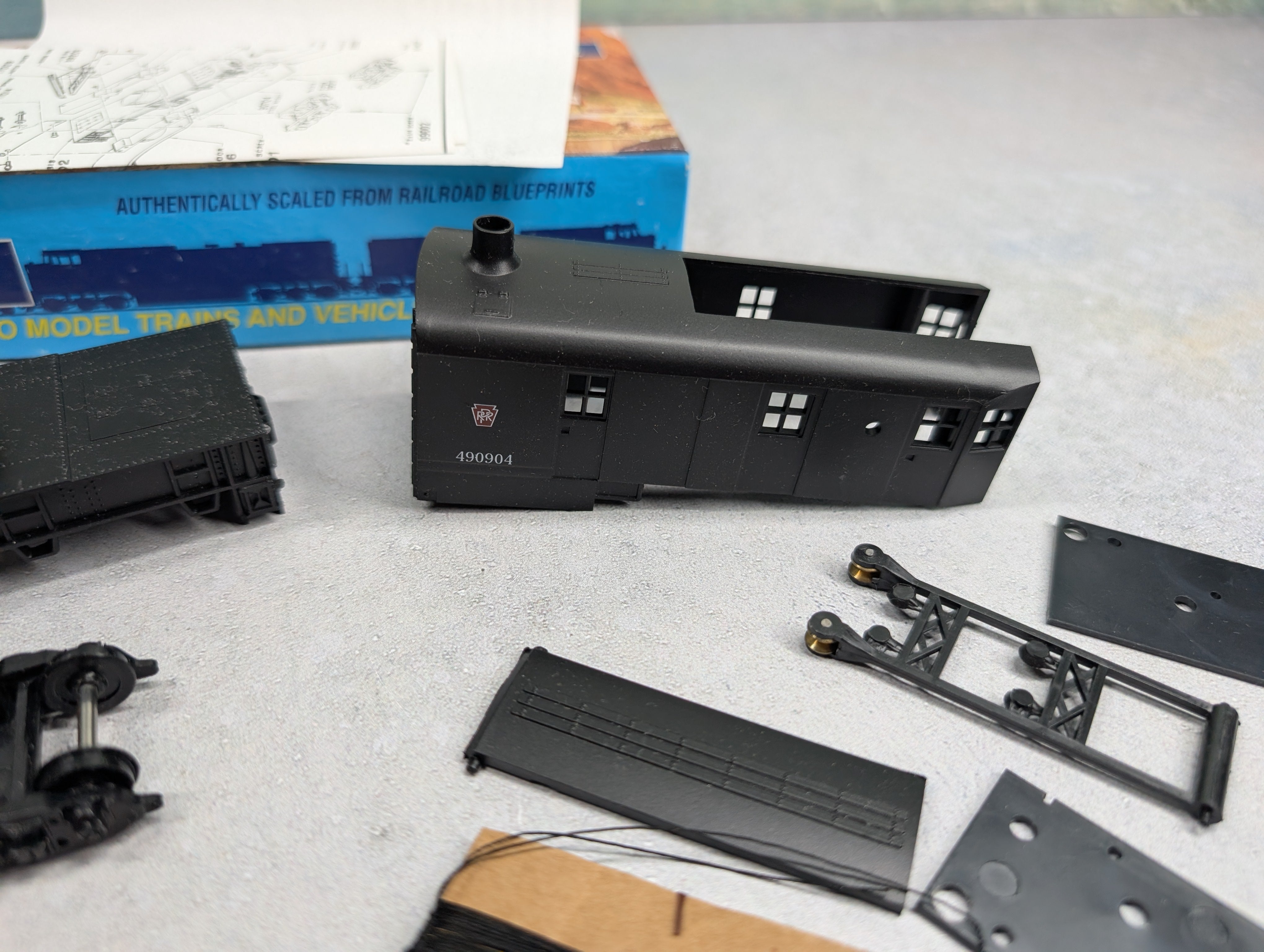 USED Athearn 1701 HO Scale 200 Ton Crane Pennsylvania #490904 KIT